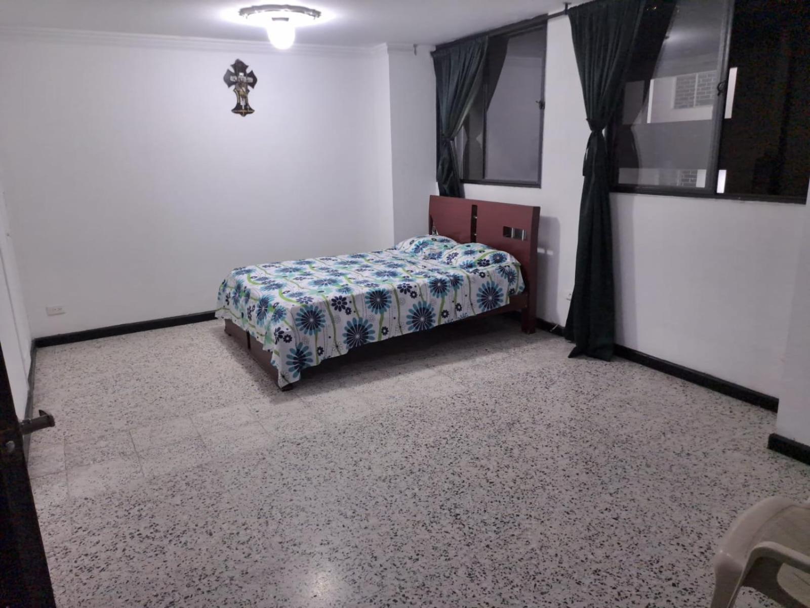 Three-Bedroom Apartment photo 1