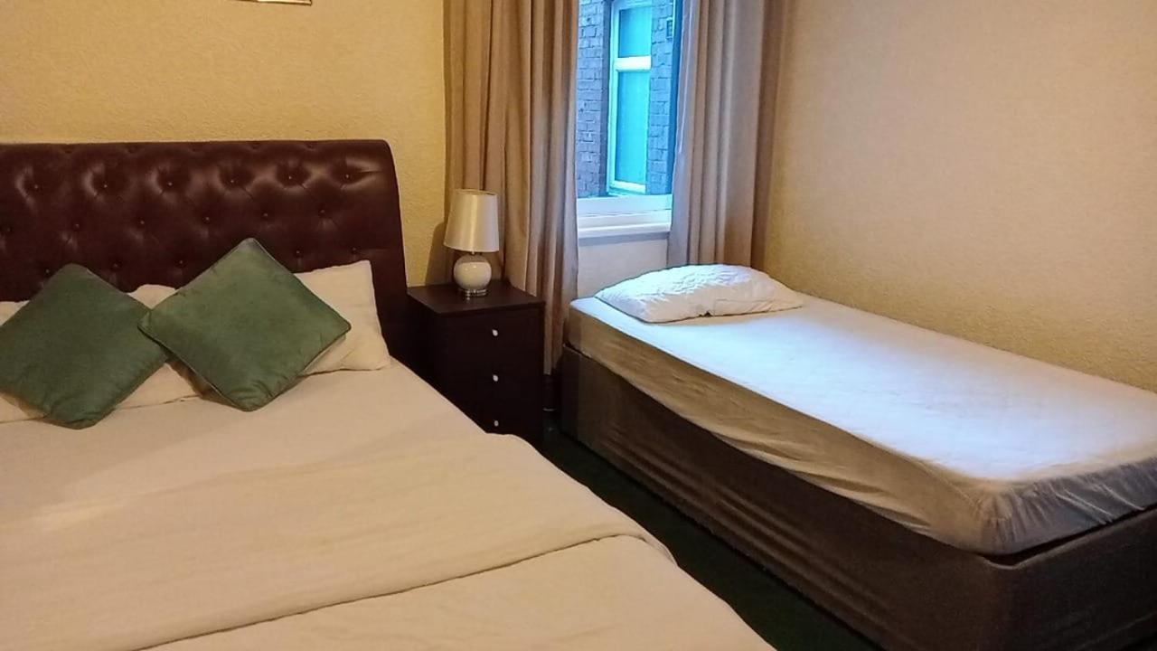 Triple Room with Private Bathroom