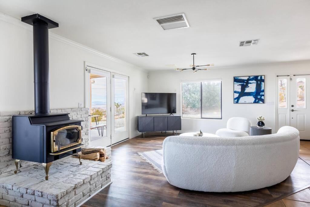 Two-Bedroom House photo 1