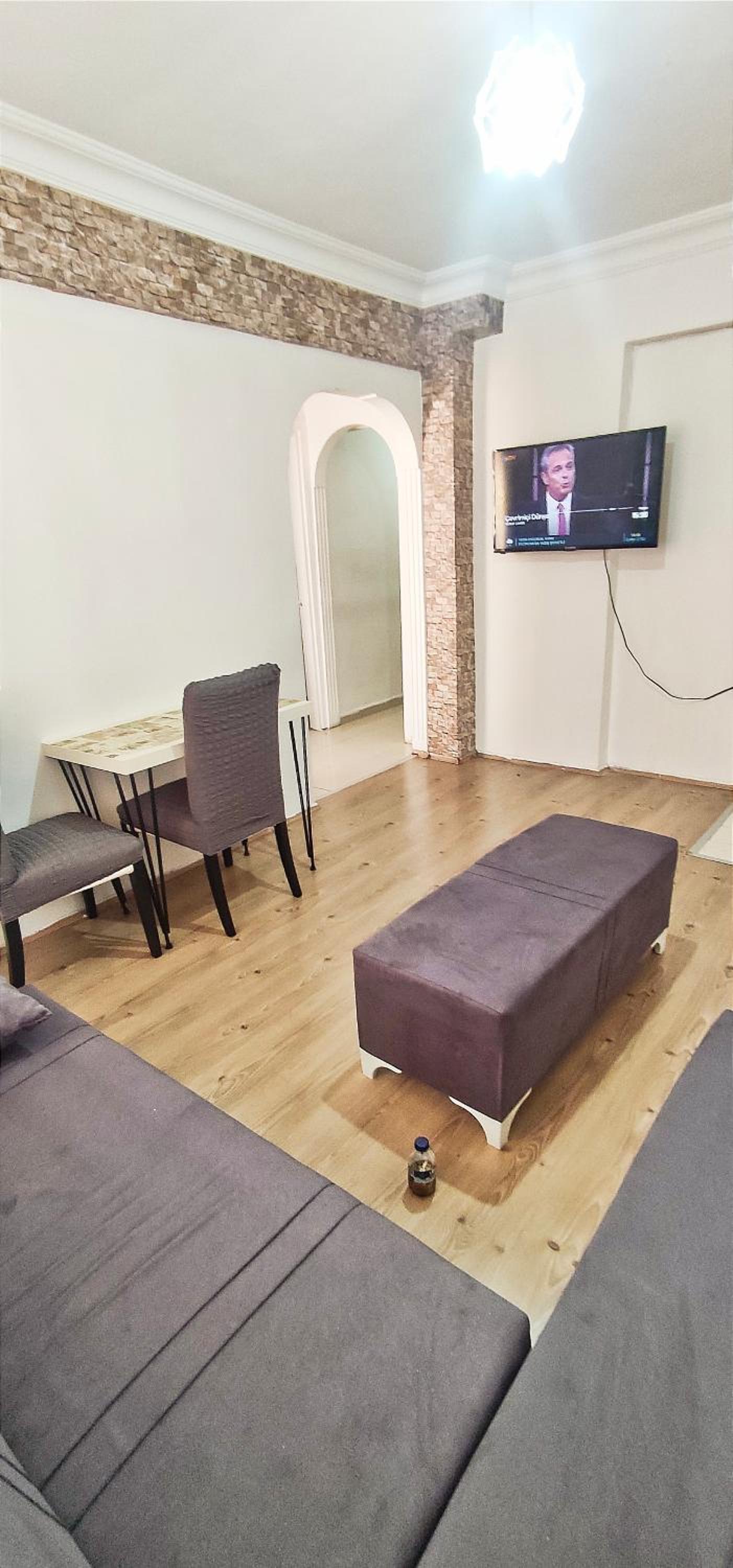 Two-Bedroom Apartment With Balcony photo 3