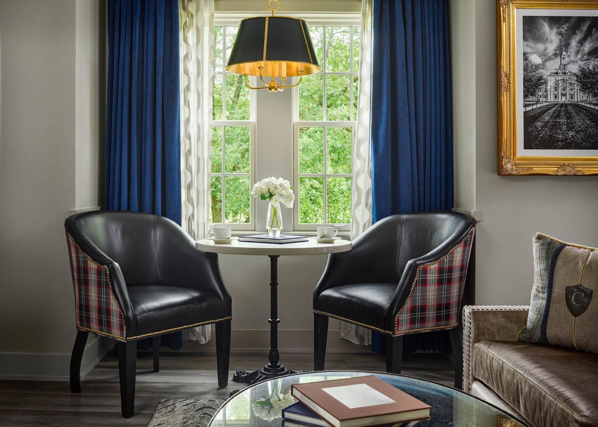 Deluxe King Room - Photo 4