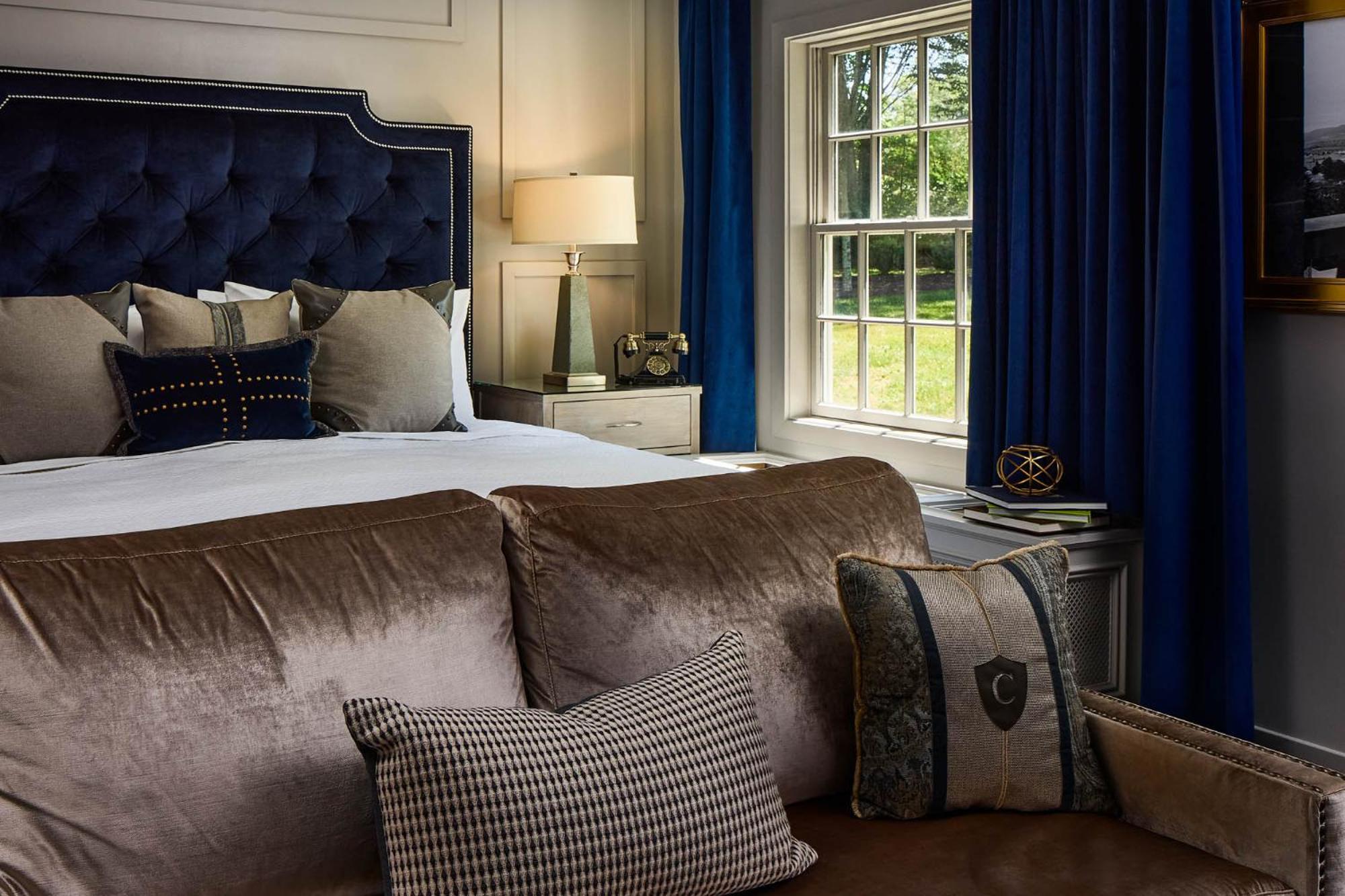 Deluxe King Room - Photo 5