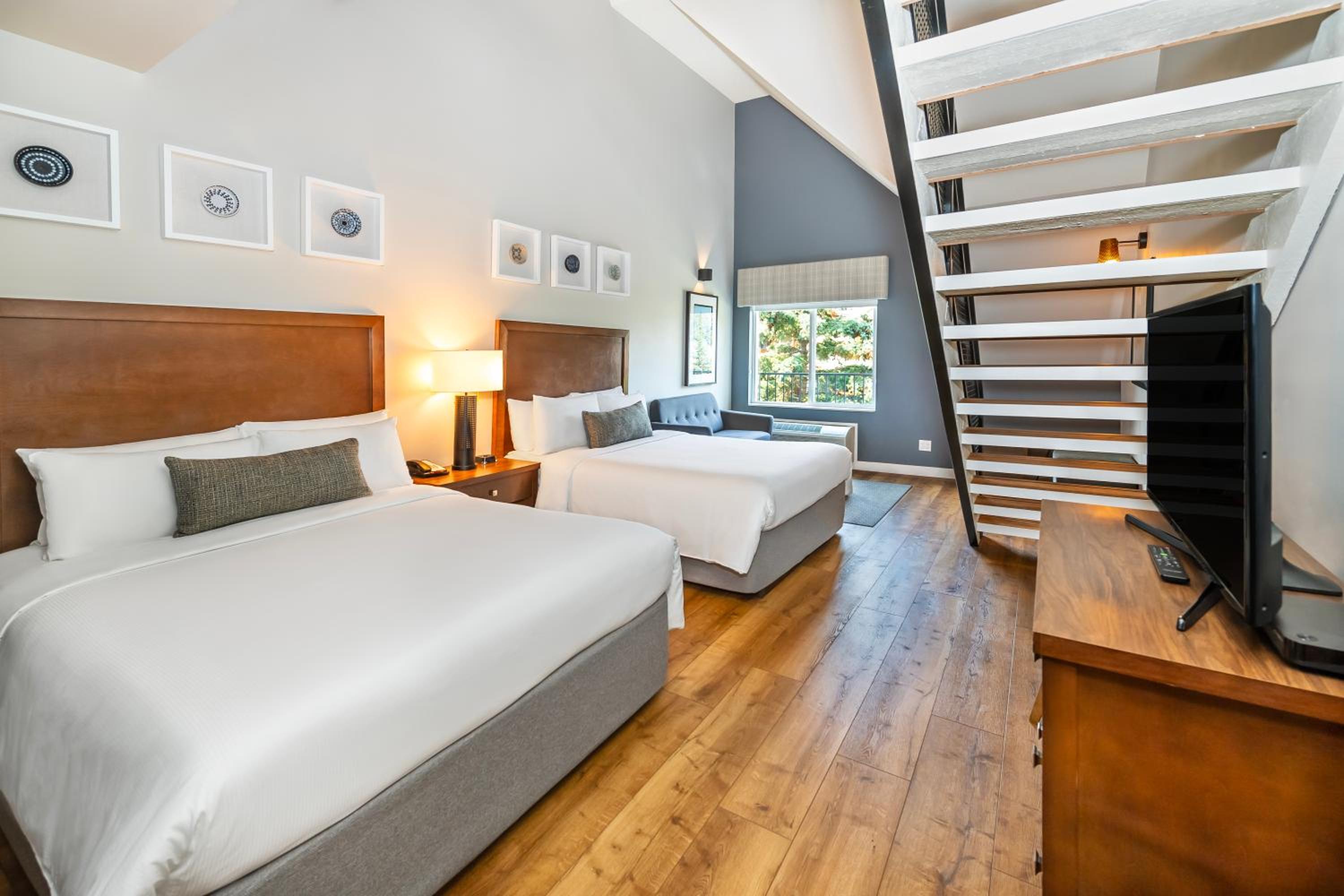 Loft Suite