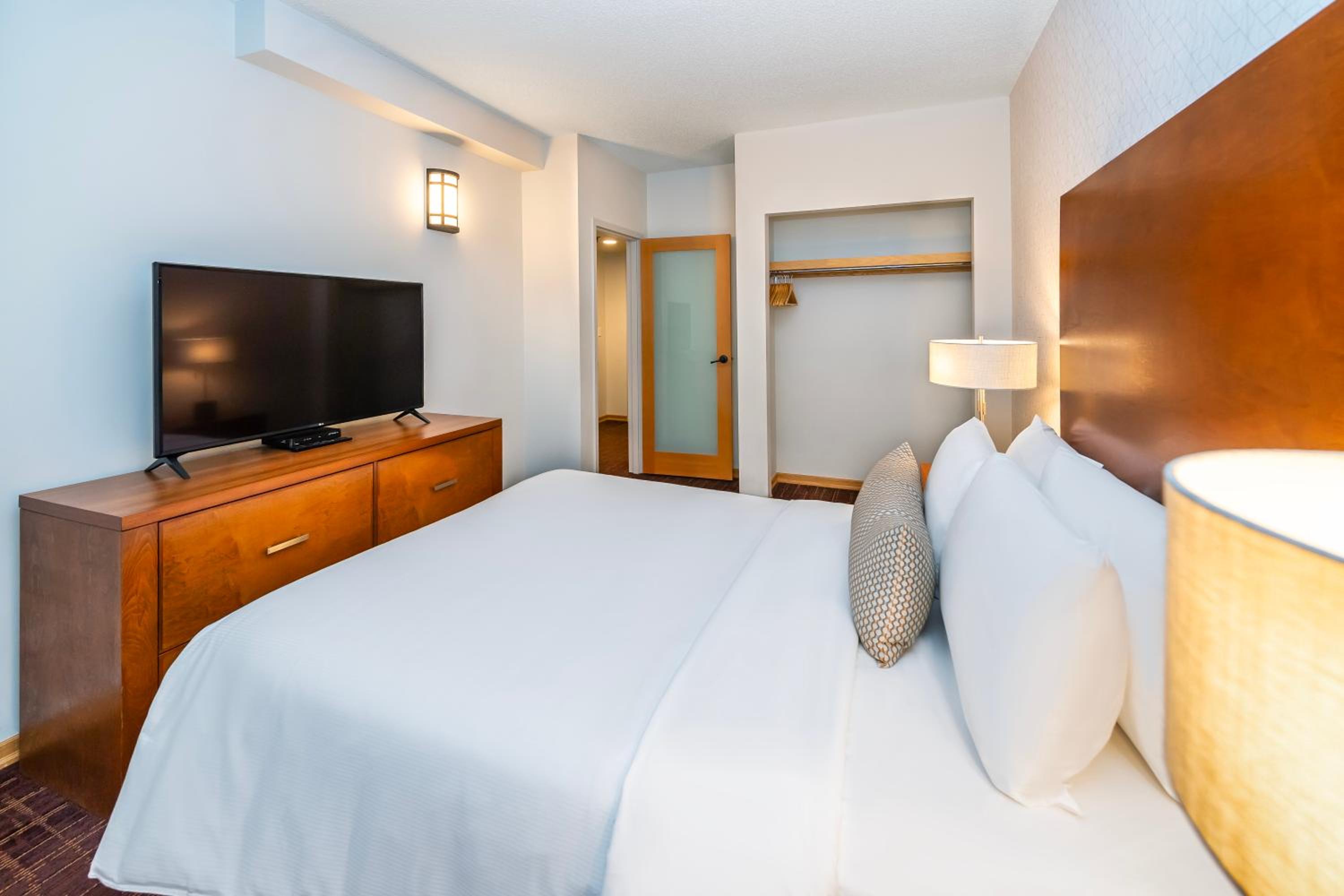 Two-Bedroom Suite