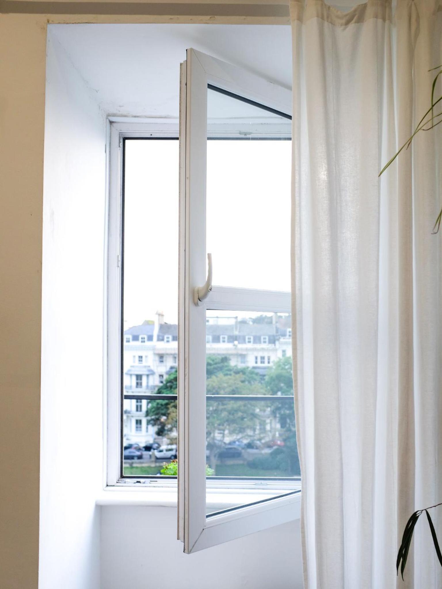 Two-Bedroom Apartment with Sea View photo 3