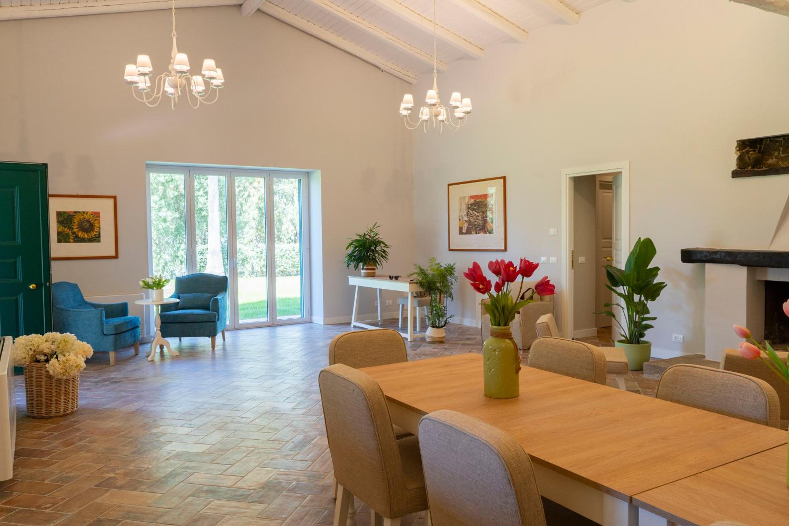 Villa with Private Pool photo 2
