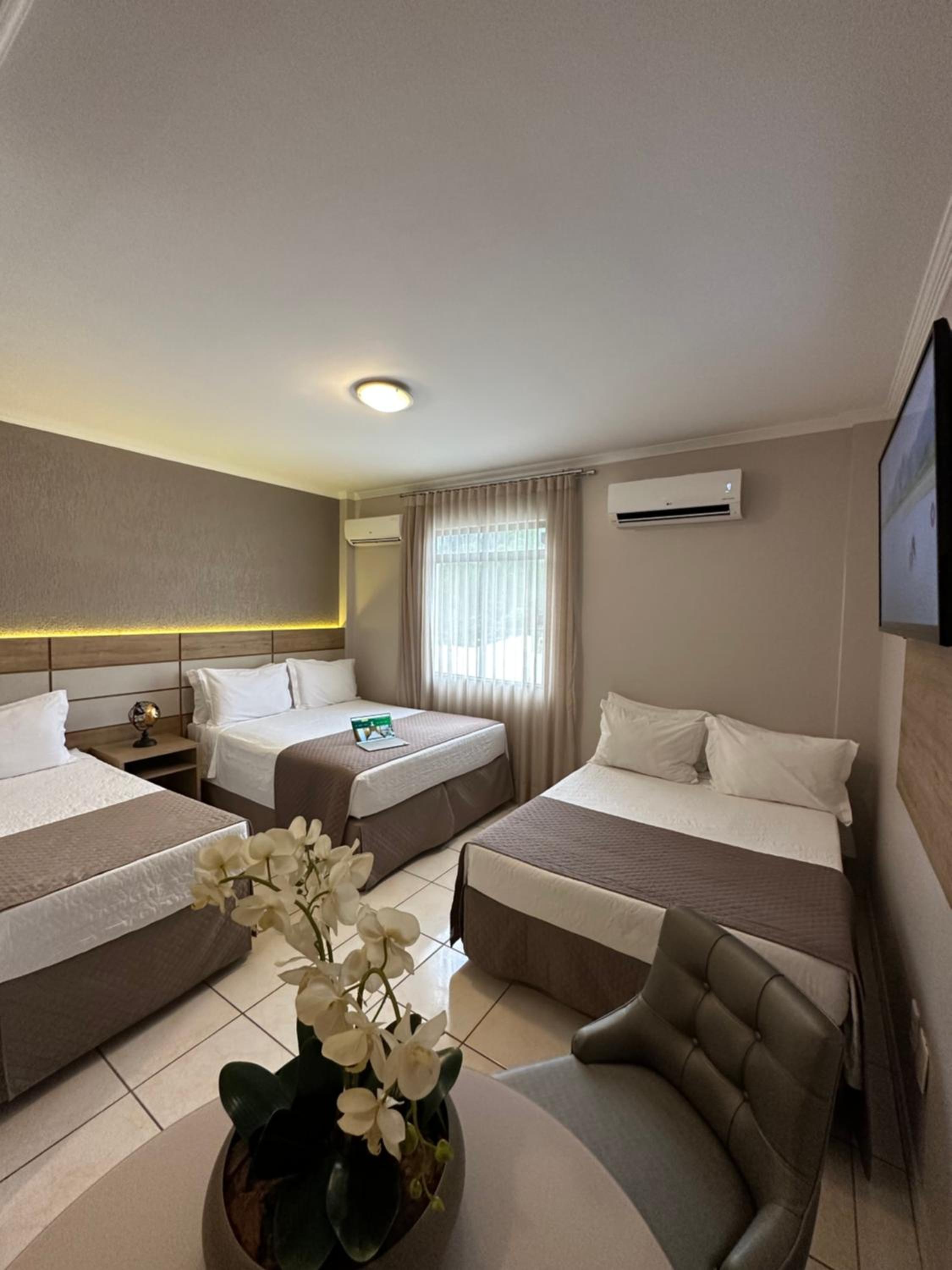 Luxury Quadruple Room