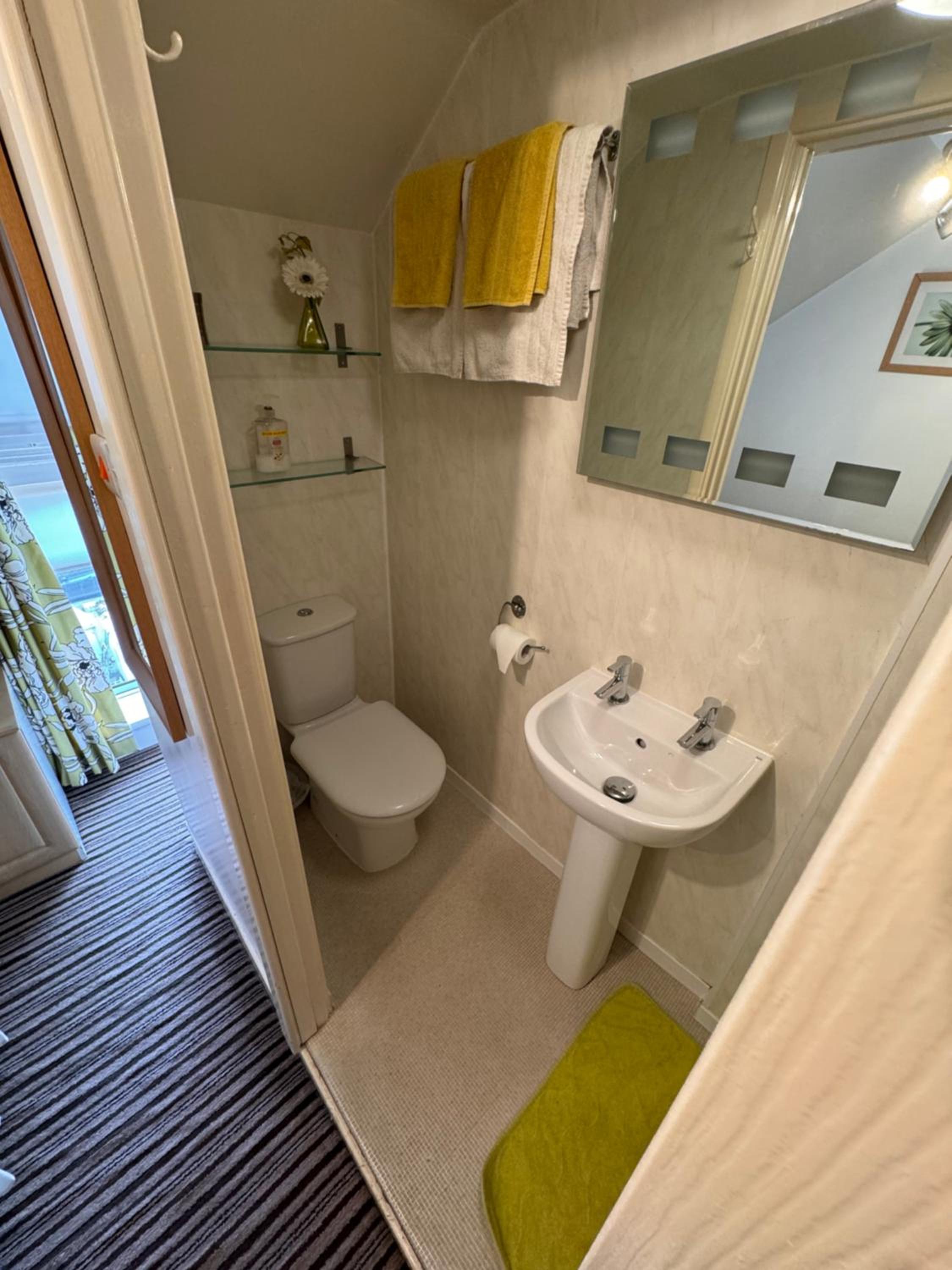 Double Room photo 3
