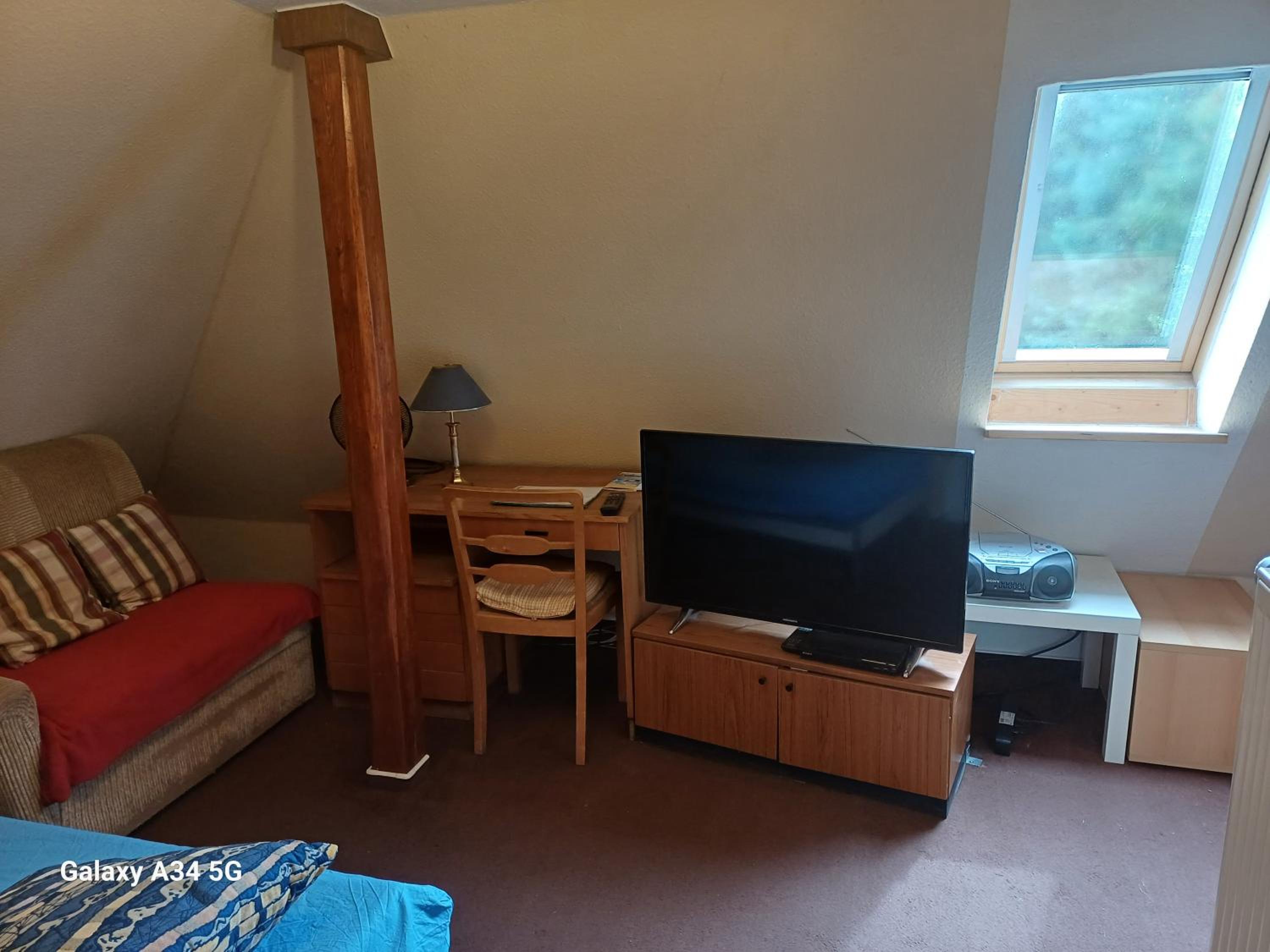 Triple Room with Private External Bathroom photo 1
