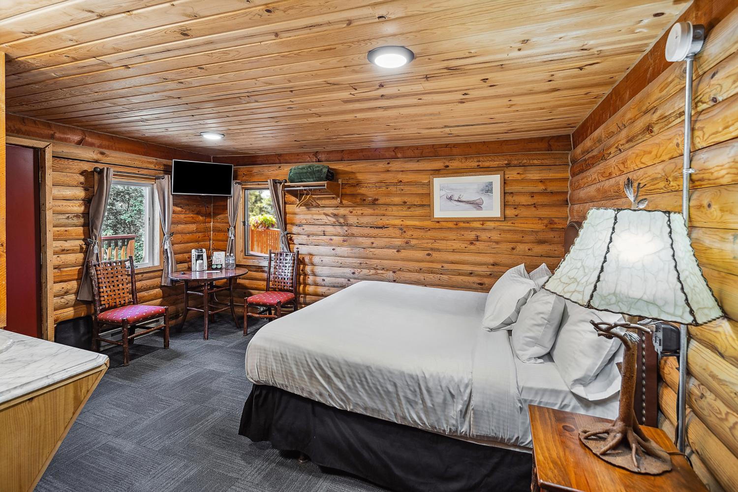 King Room with Mountain View photo 1