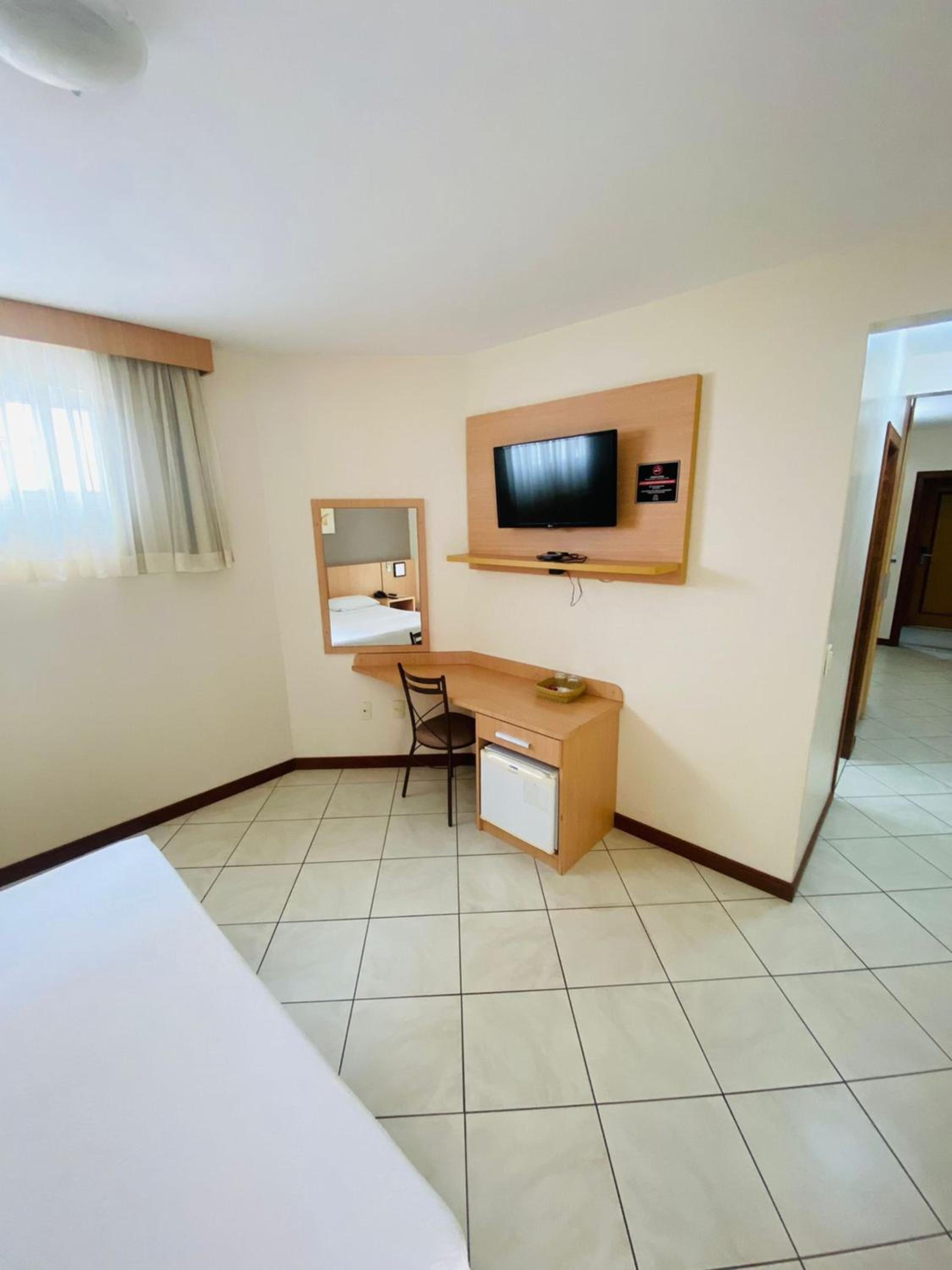 Queen Suite photo 3