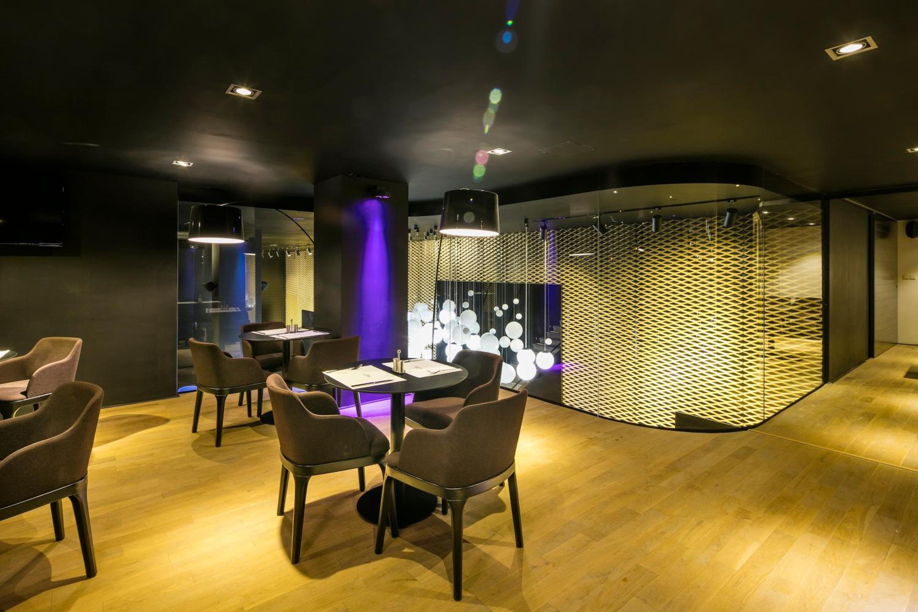 Special Offer - Superior Double Deluxe Room with Romantic Package, photo 6