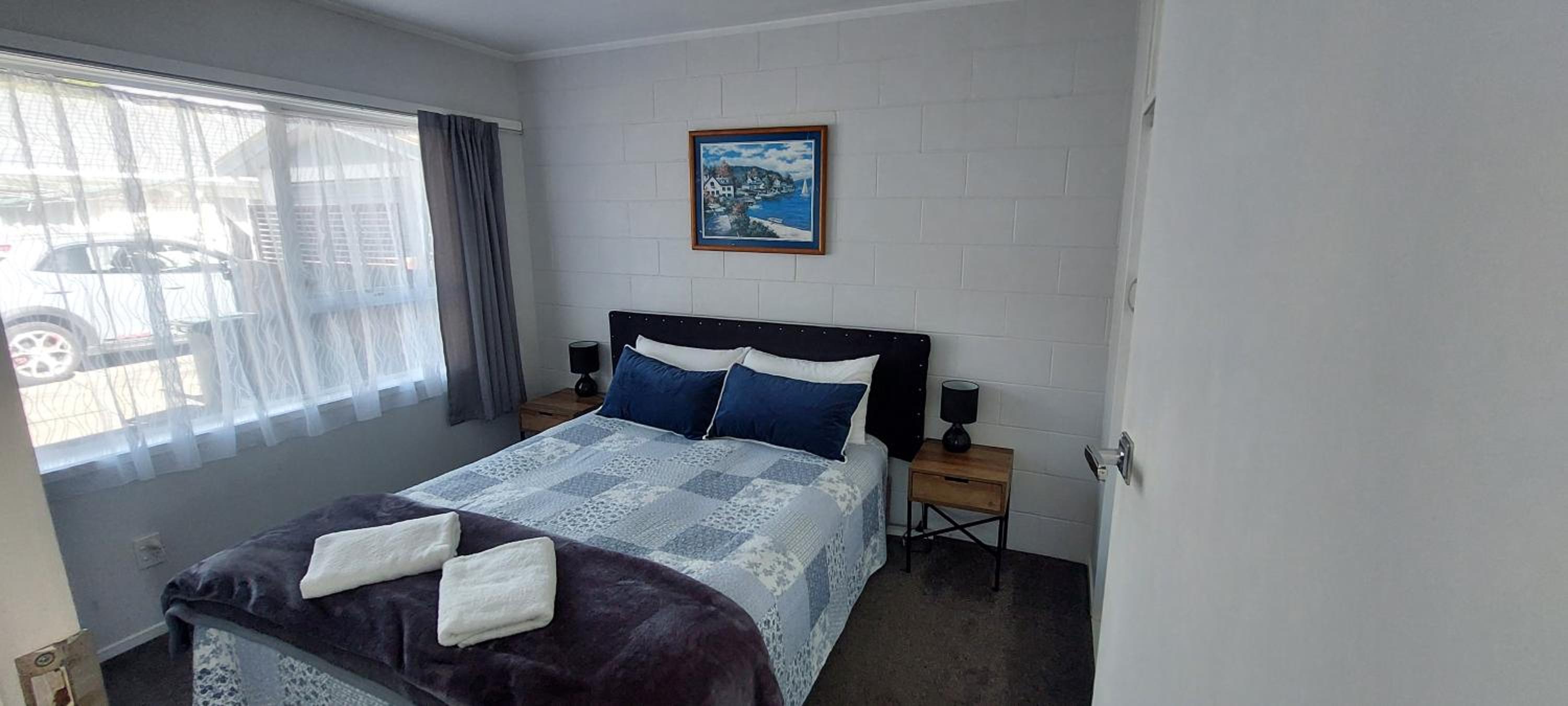 Two-Bedroom Apartment - Photo 3
