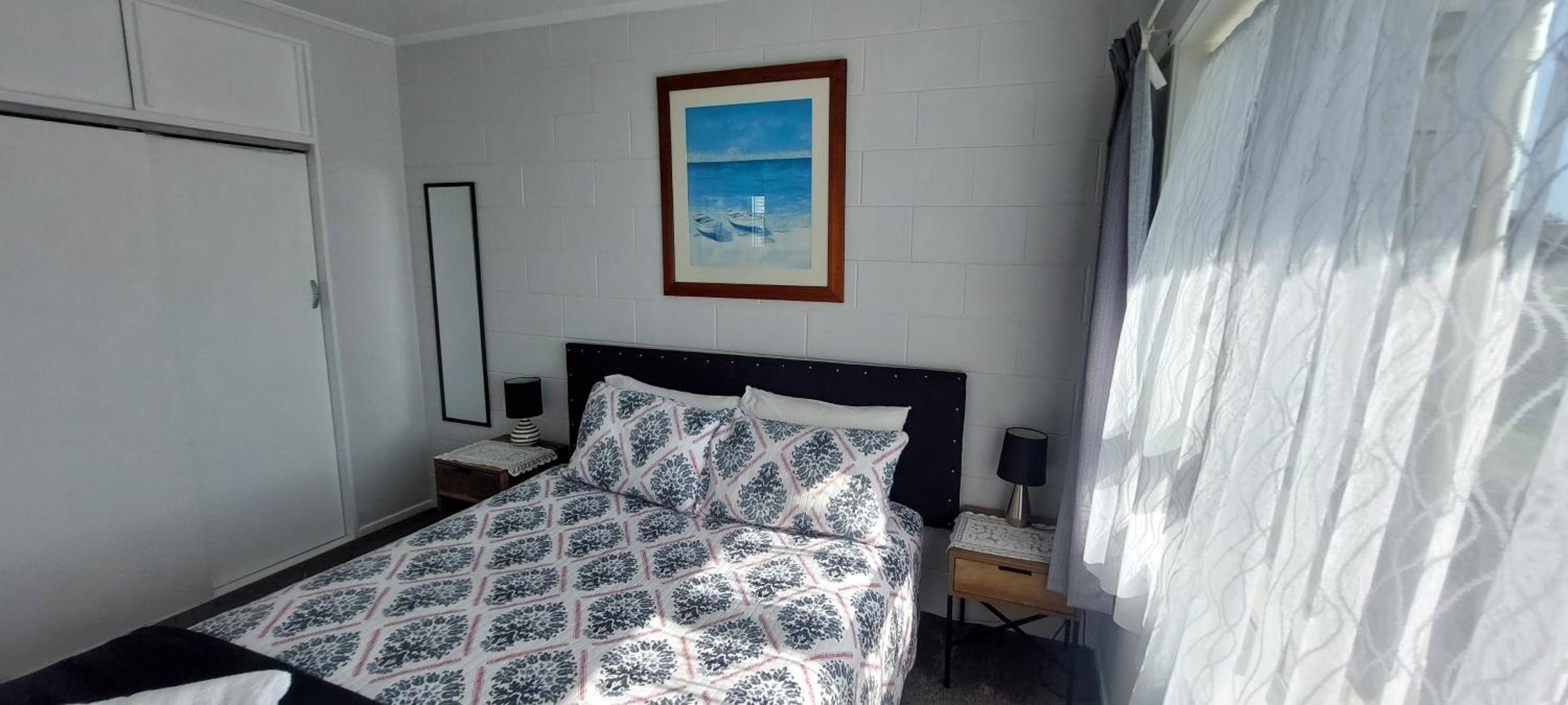 Two-Bedroom Apartment - Photo 5