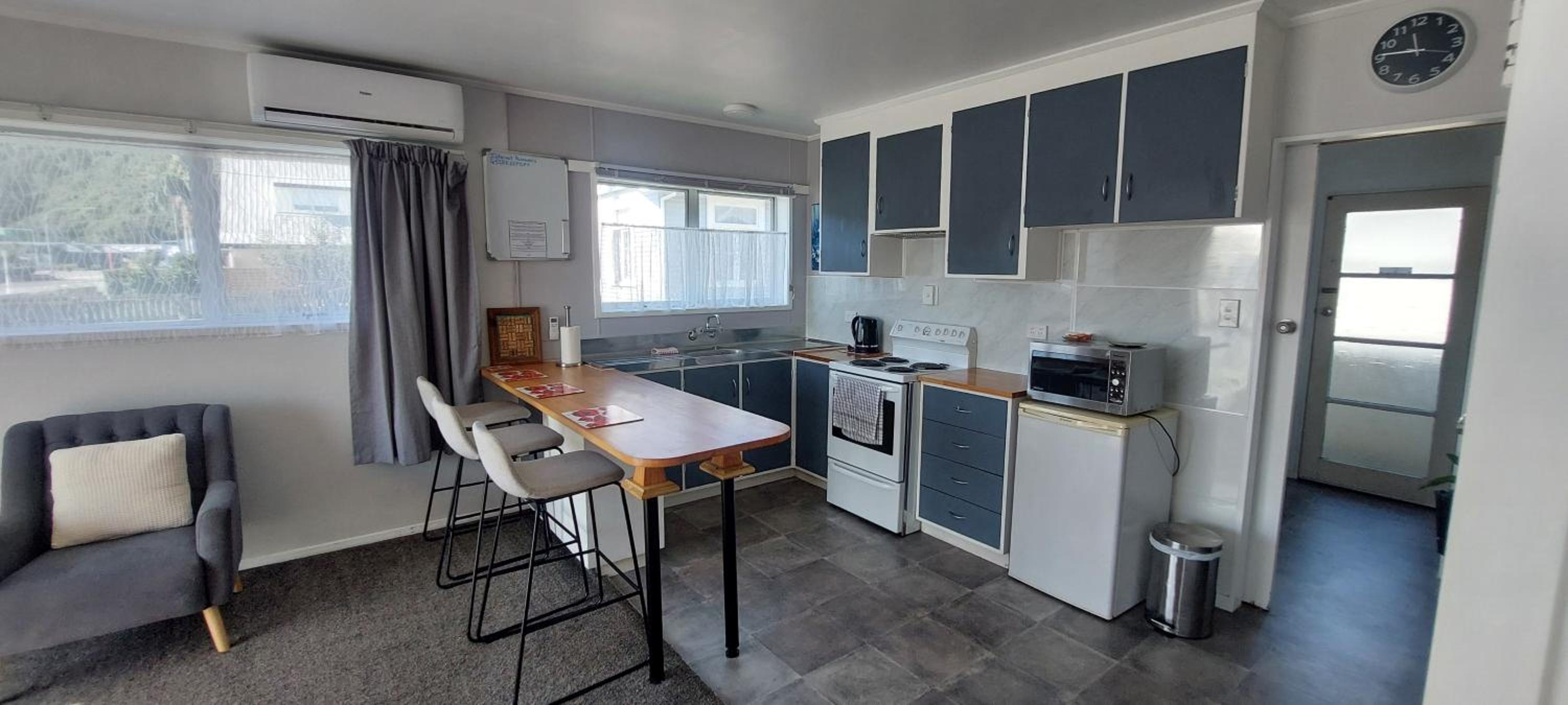Two-Bedroom Apartment - Photo 7