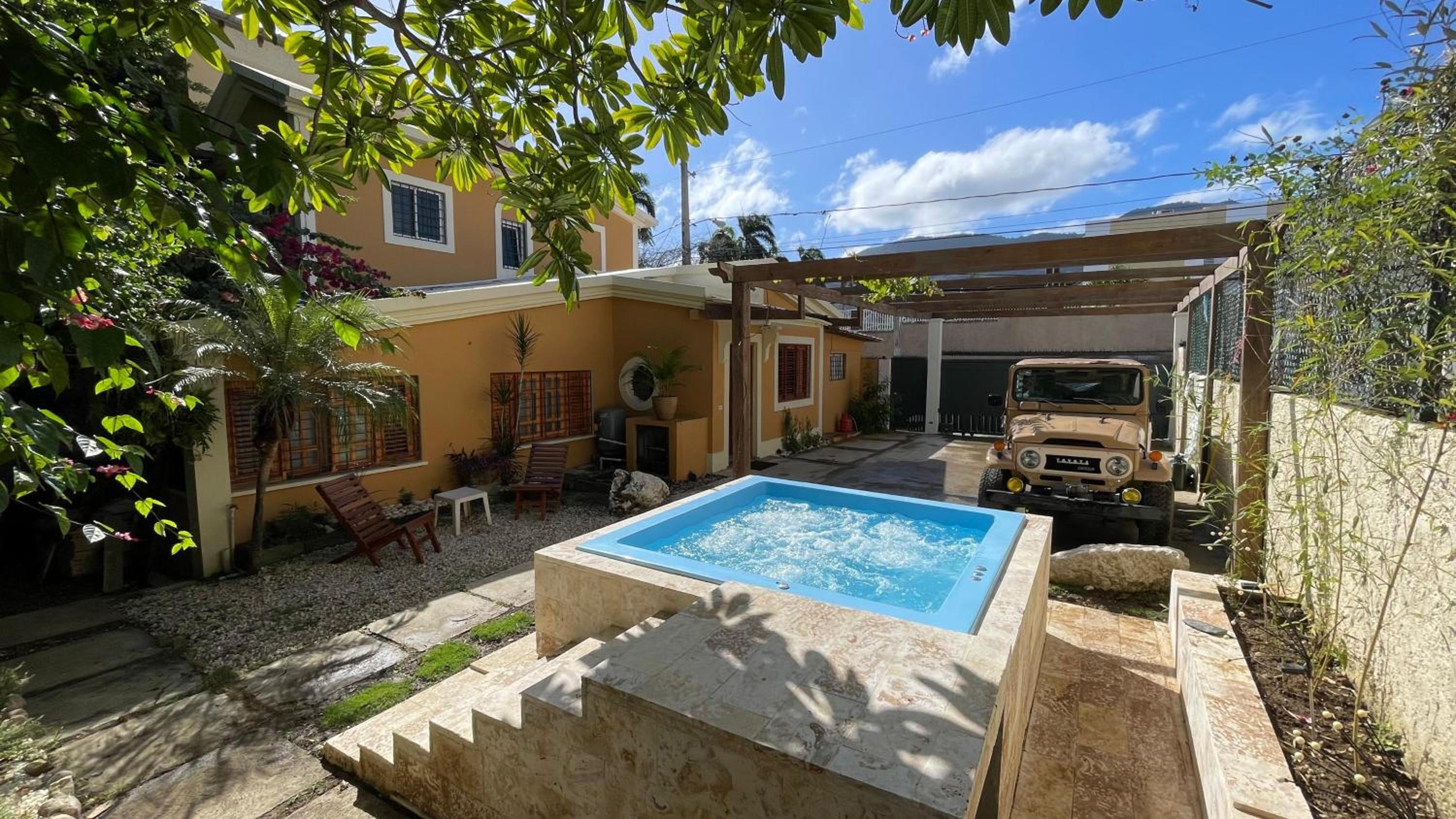 Three-Bedroom Apartment With Private Pool photo 2