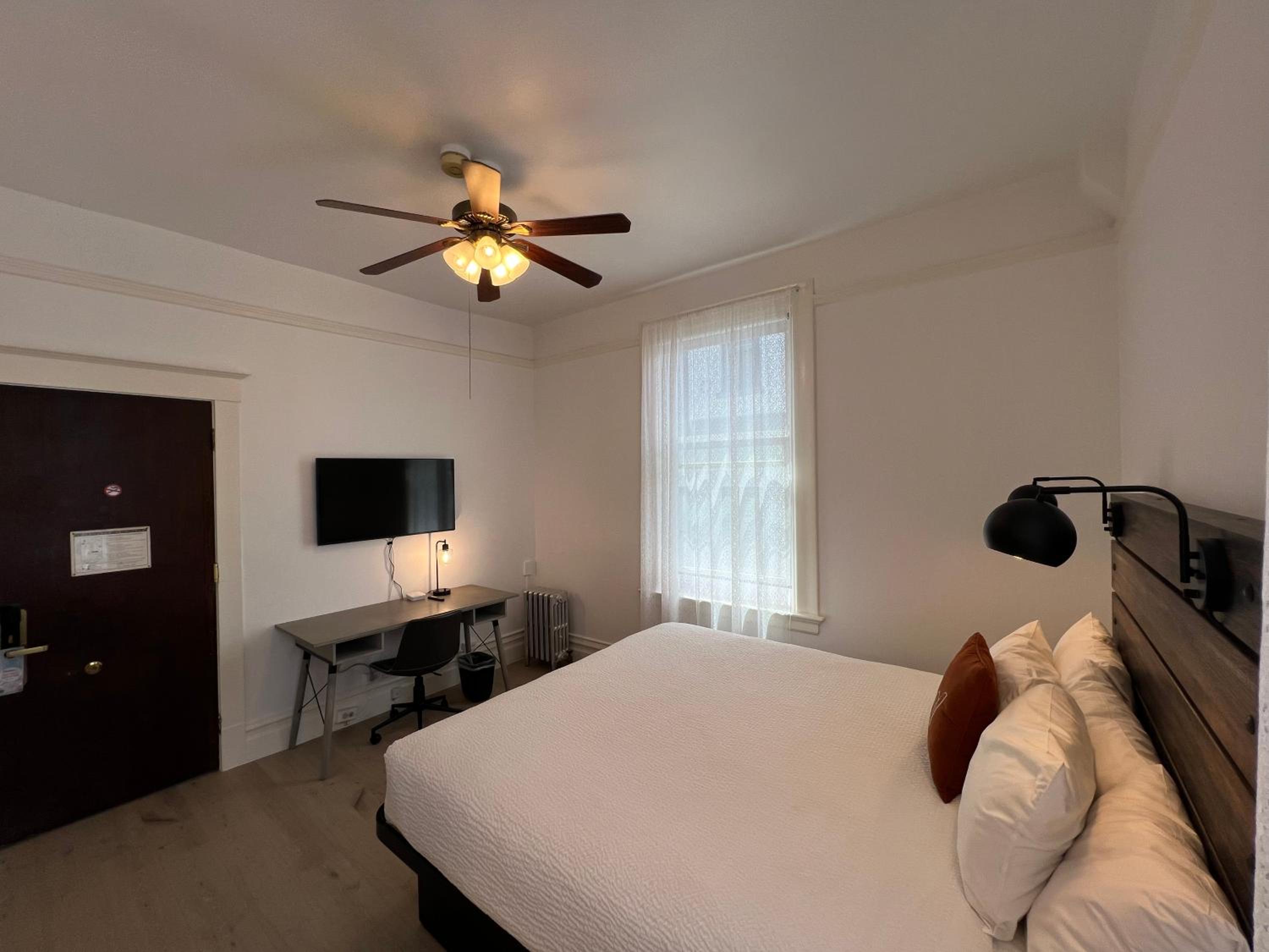 King Room - Photo 1