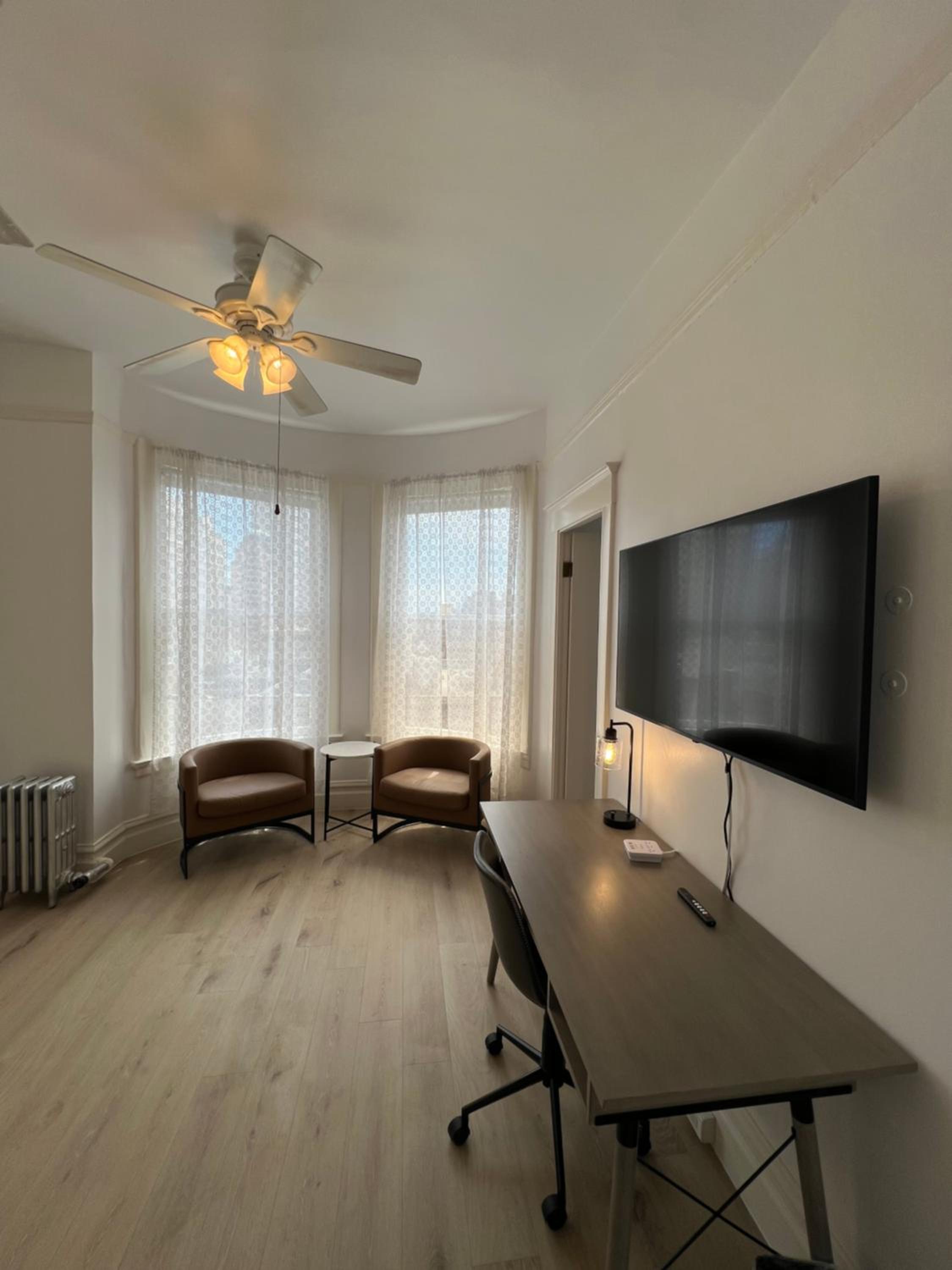 Suite - Photo 2