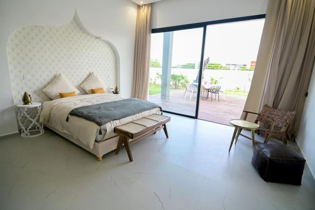 Villa photo 3