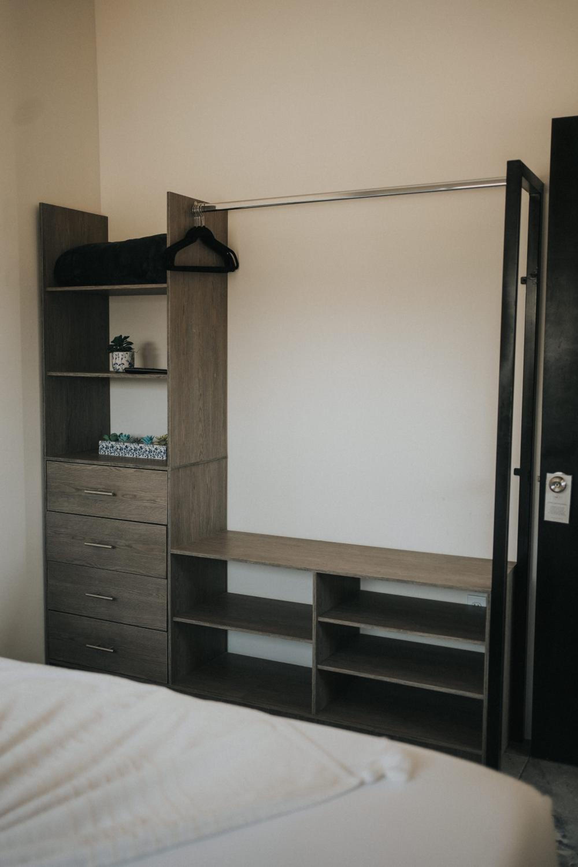 Apartment - Photo 27