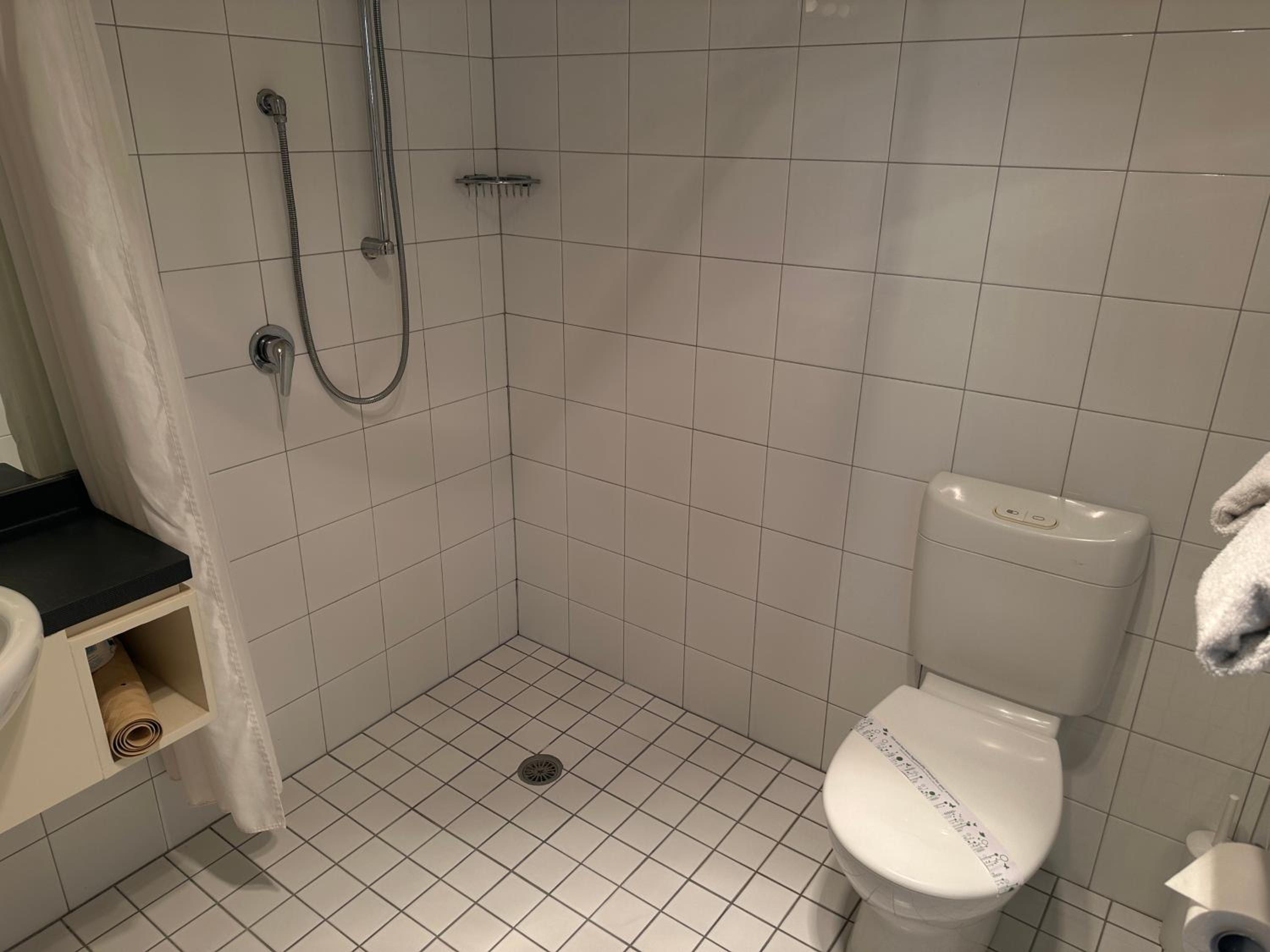 Queen Suite photo 3