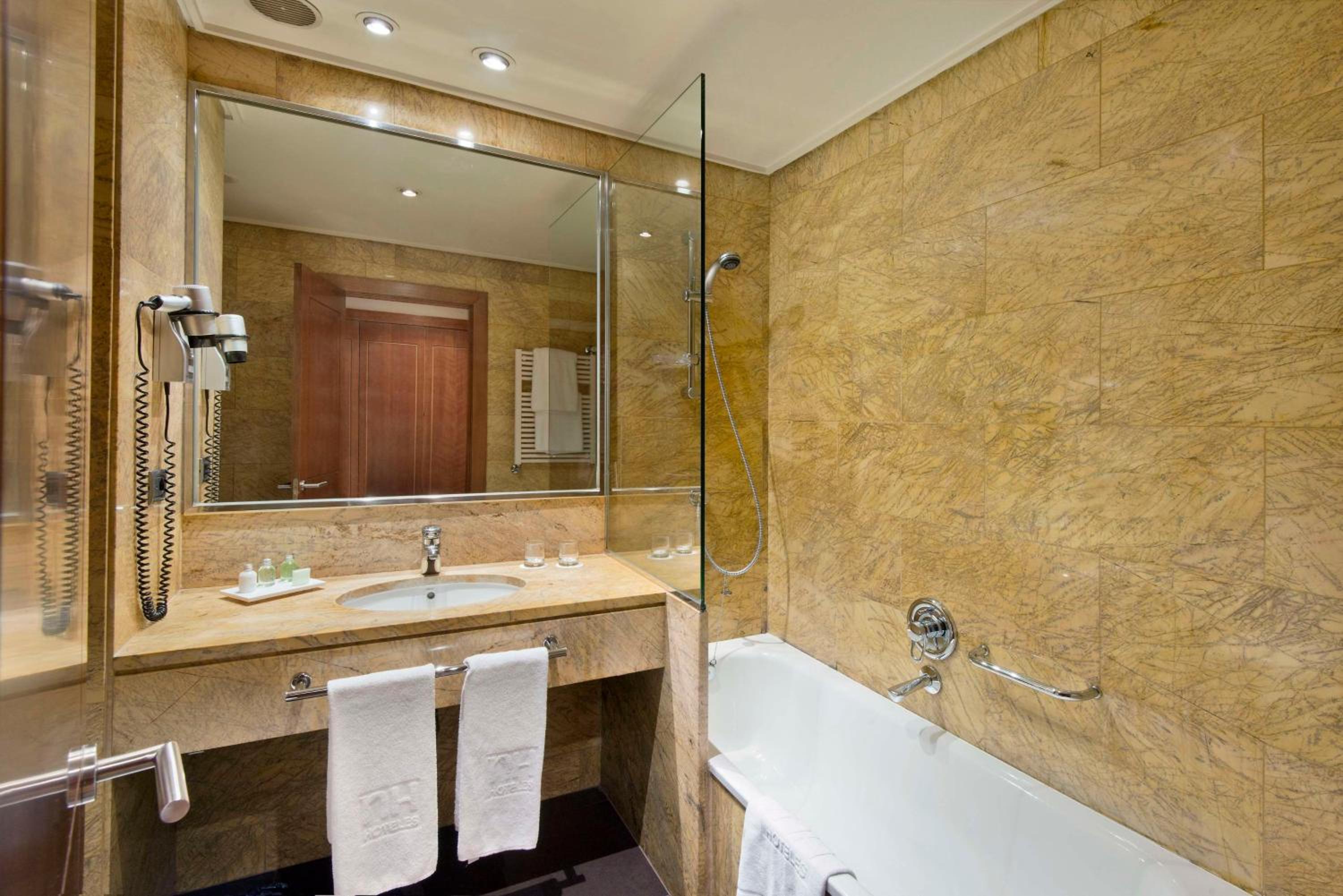 Junior Suite - Photo 4