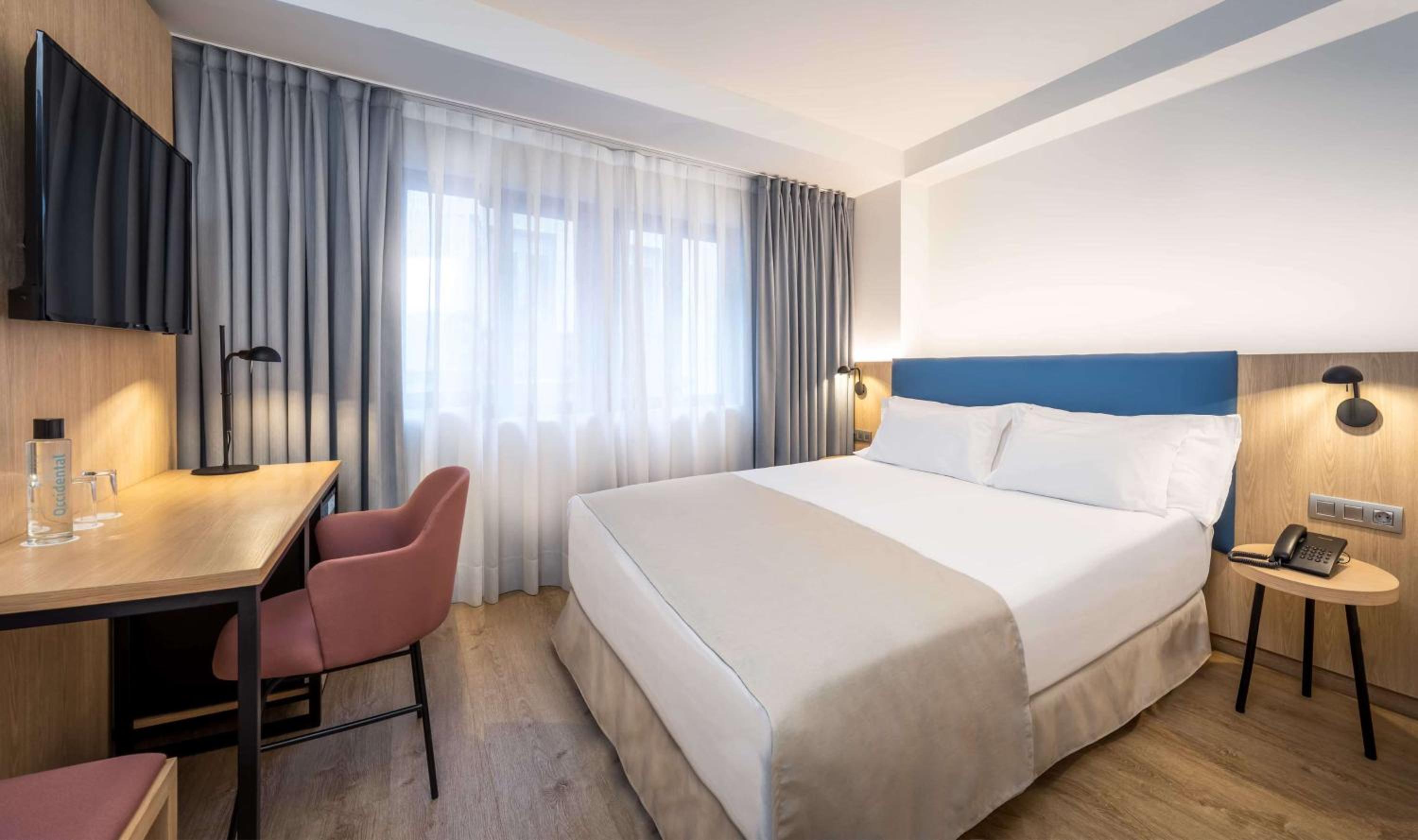 Habitación Doble Estándar o con Dos Camas Individuales.