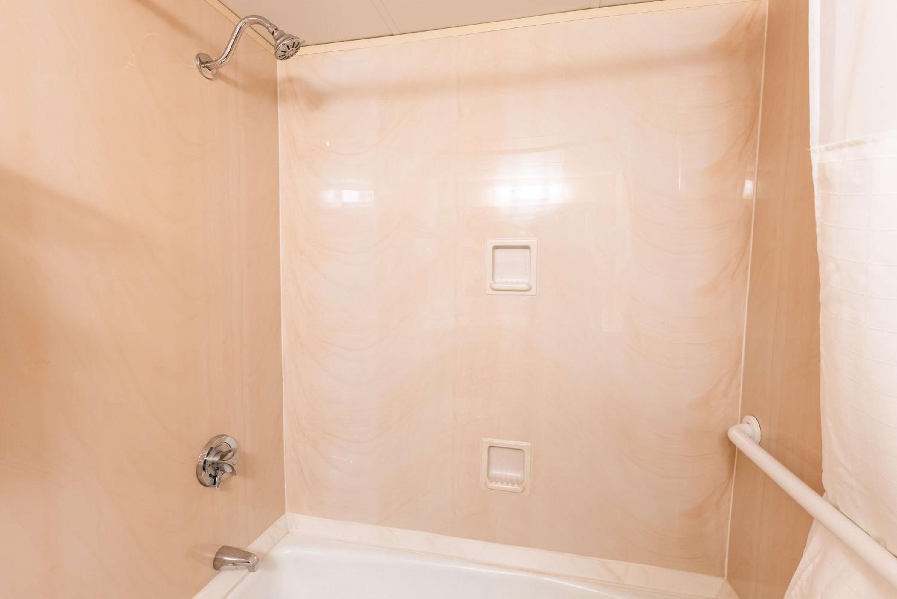 A Room with Two Double Beds - Photo 9
