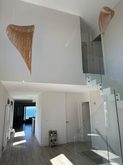 Three-Bedroom House photo 3