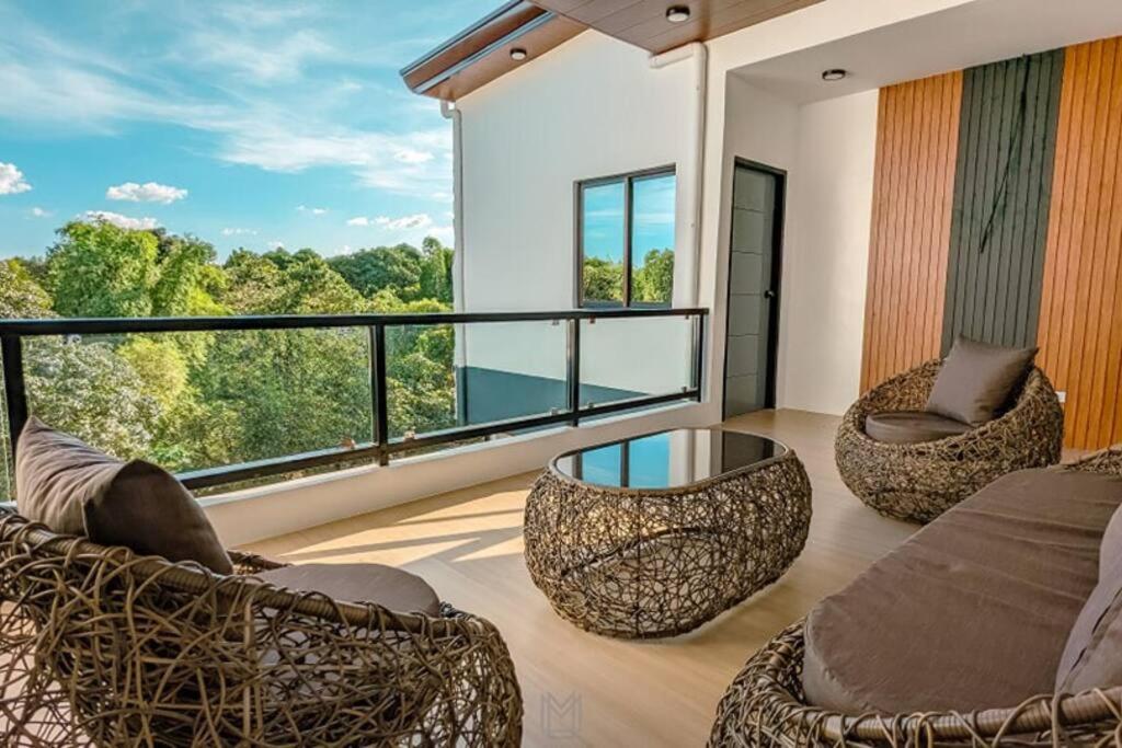 Villa with Private Pool photo 3