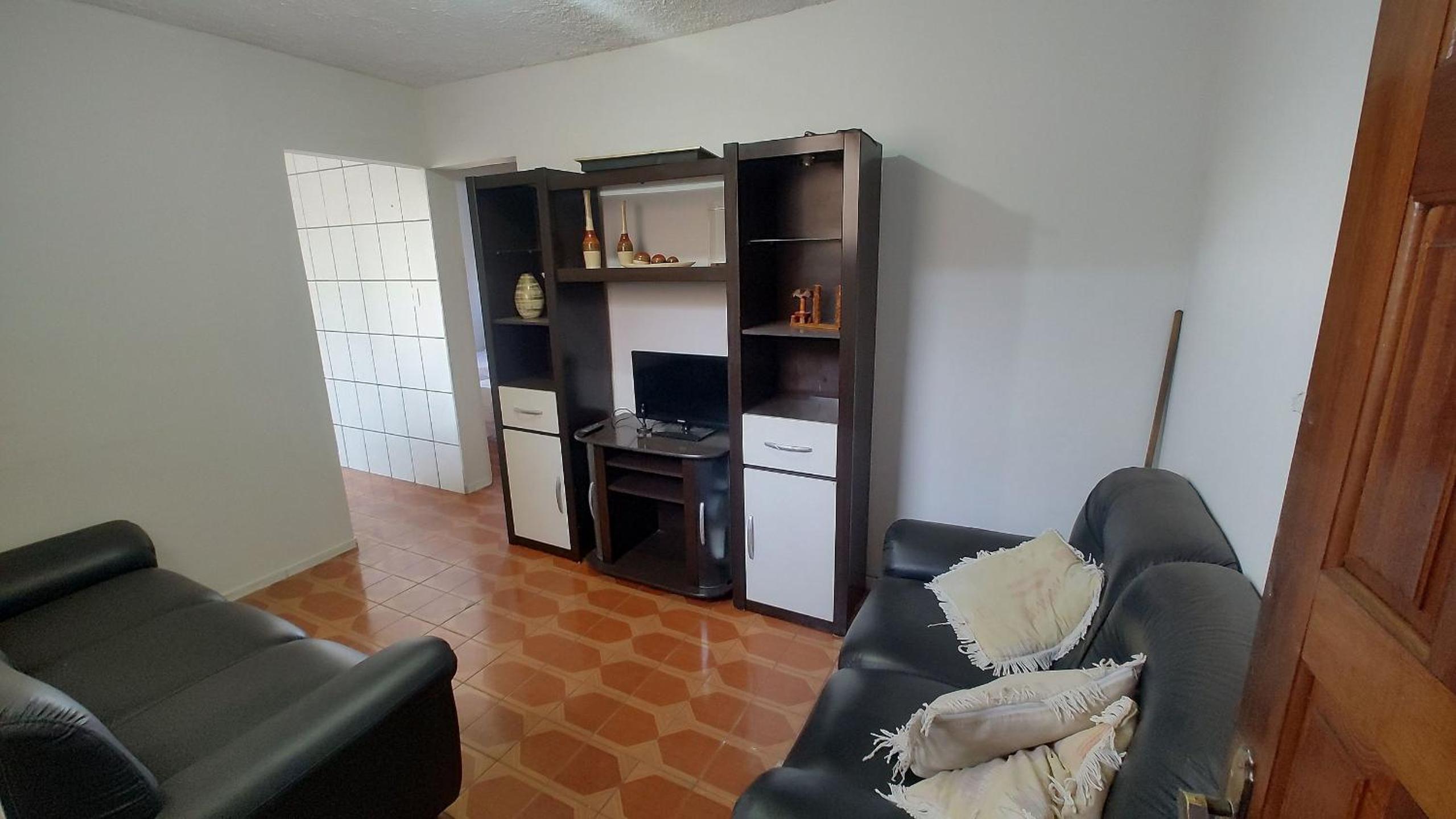 Apartment photo 2
