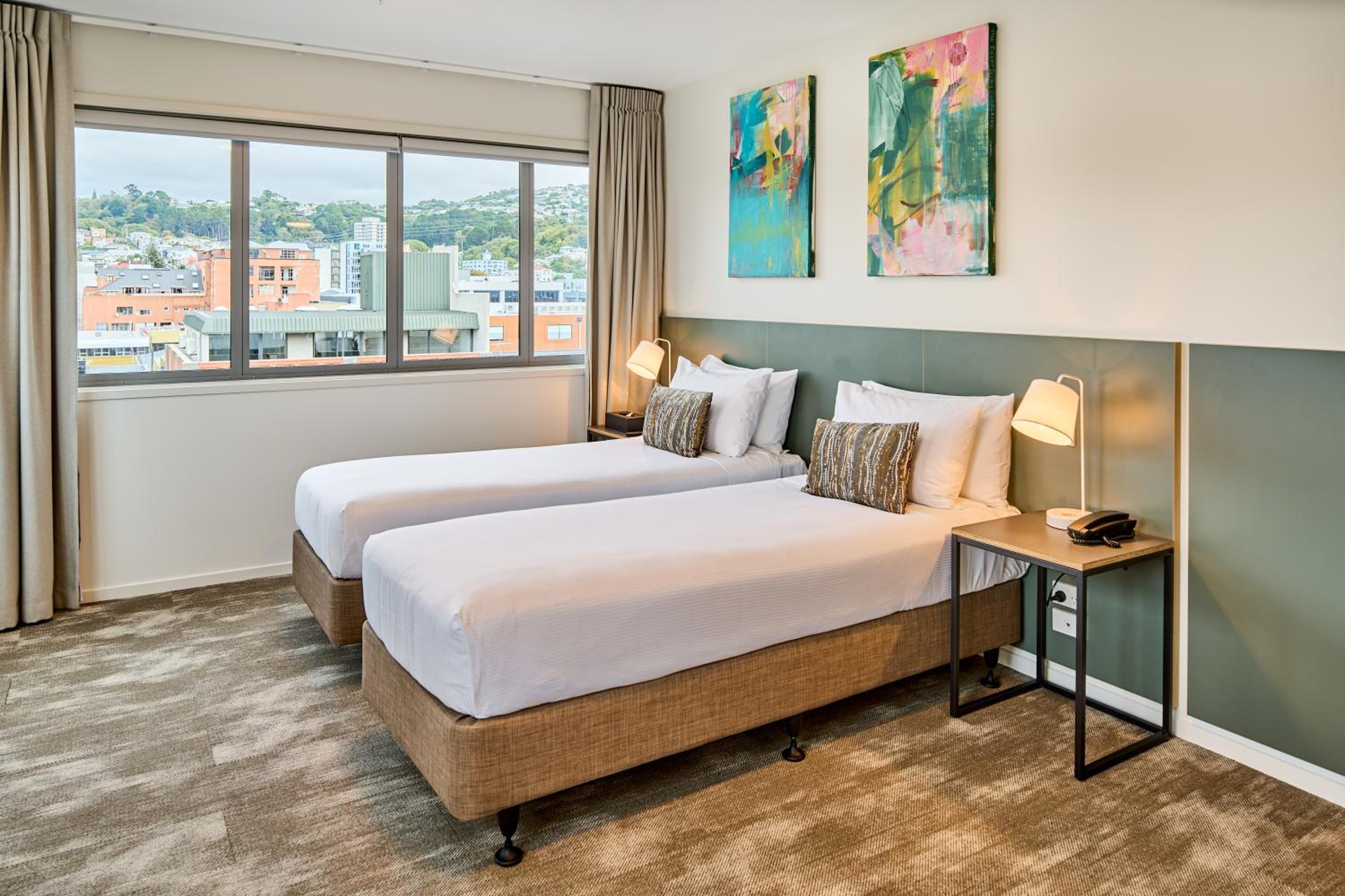 Deluxe King Studio Apartment