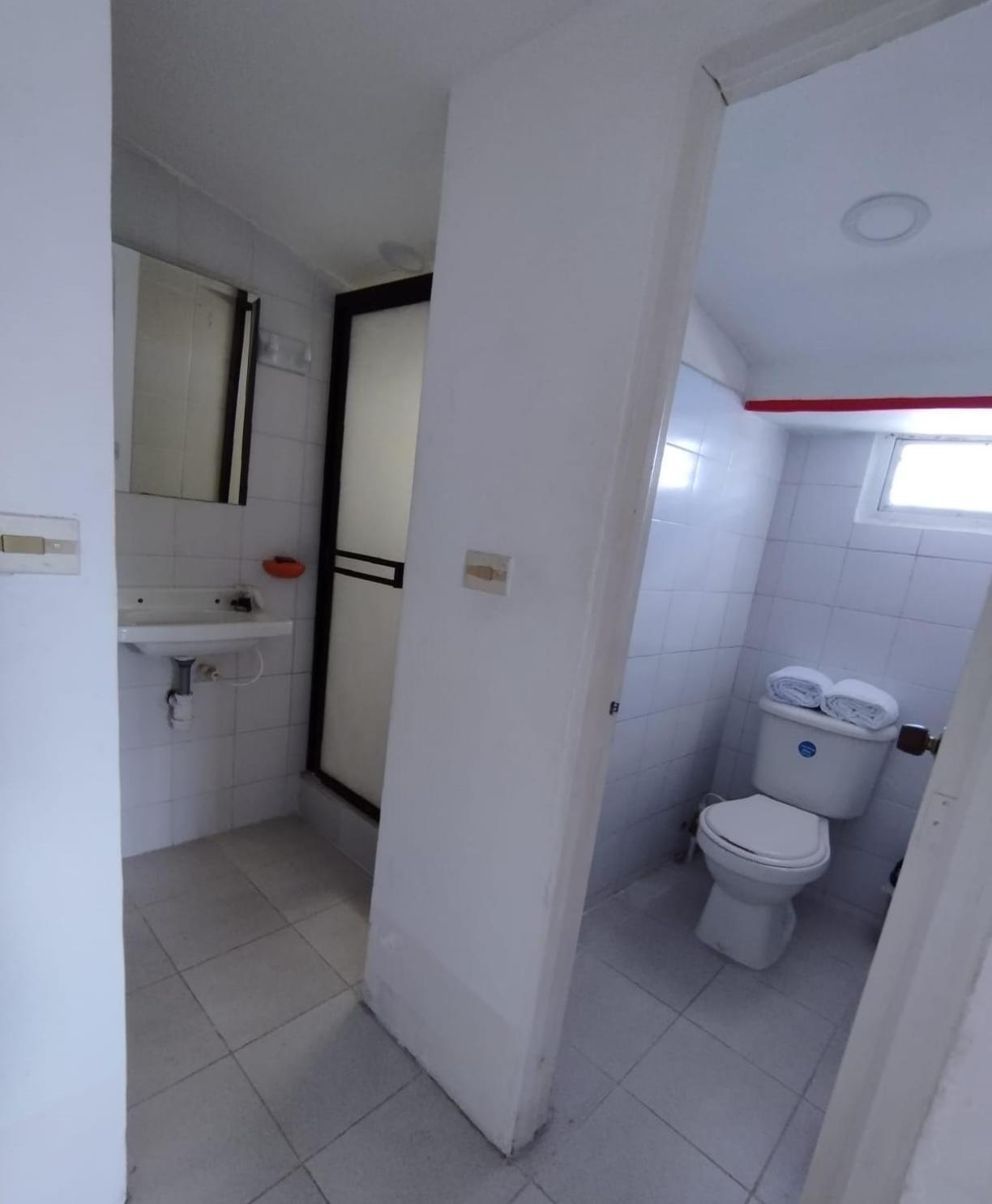 Quadruple Room with Private Bathroom photo 3