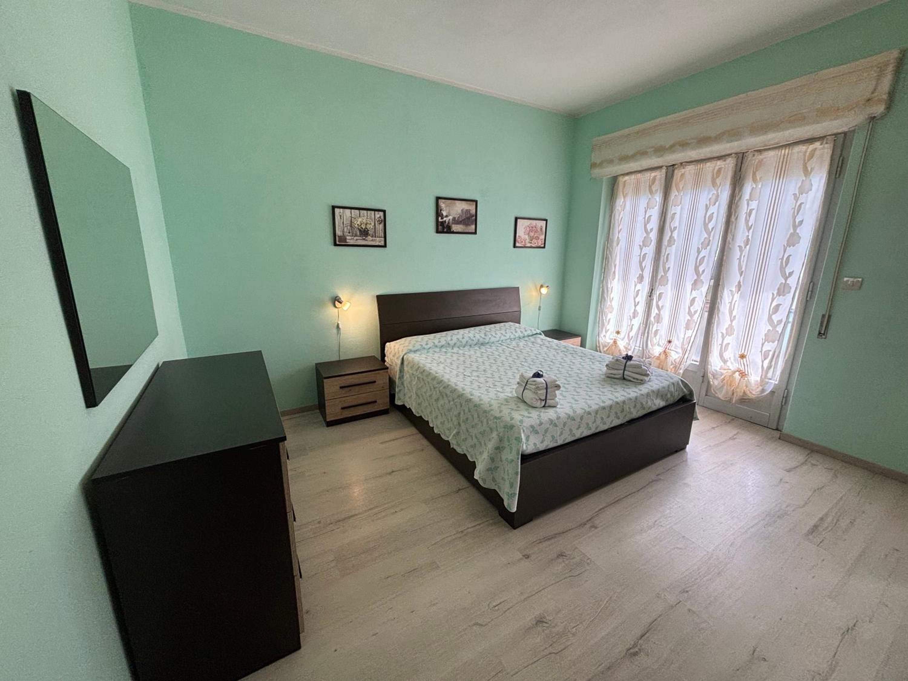 Two-Bedroom Apartment With Terrace photo 1