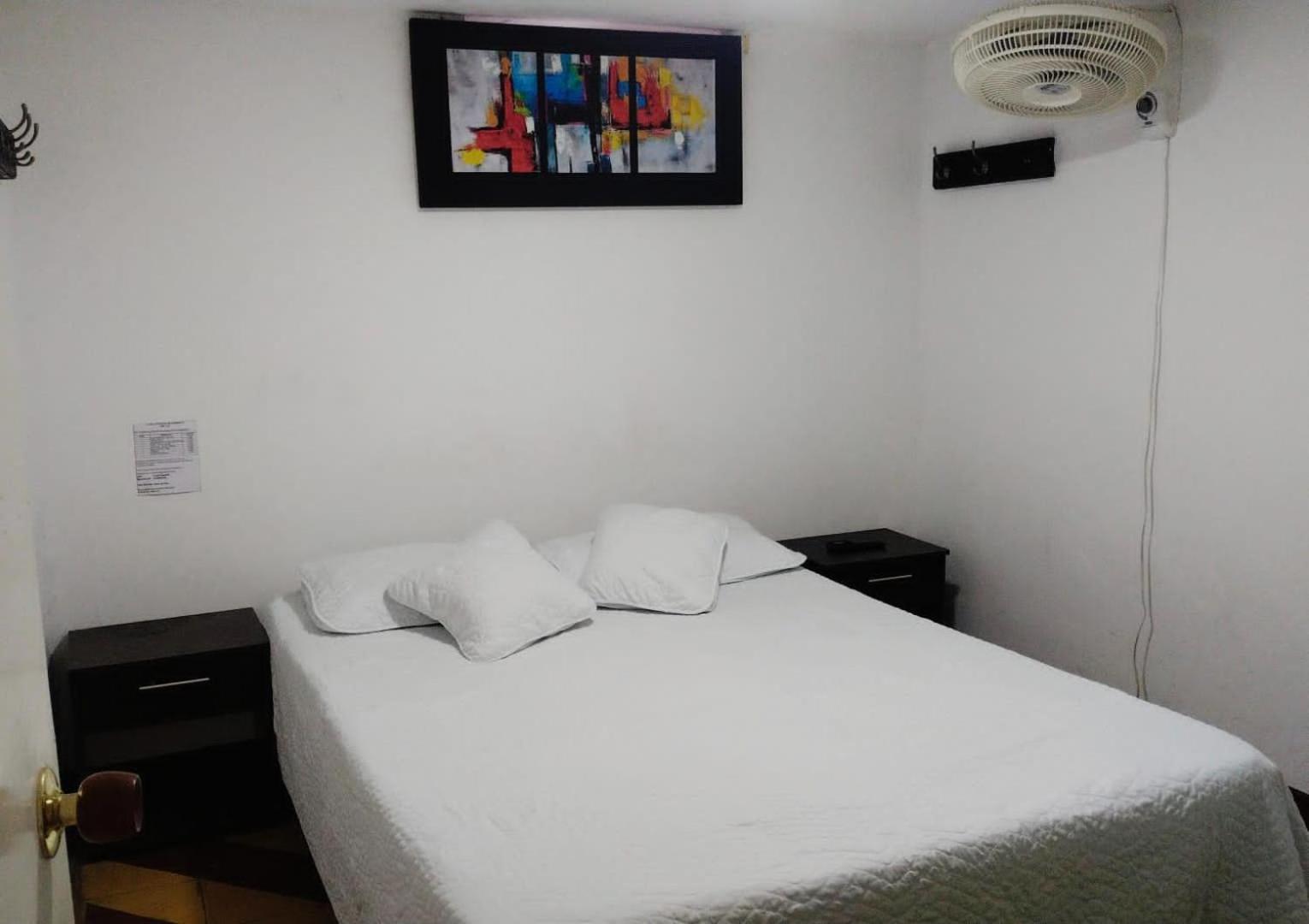 Quadruple Room with Private Bathroom photo 2