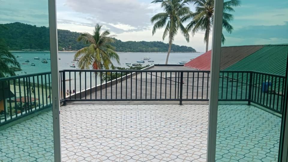 Family Room with Sea View photo 1