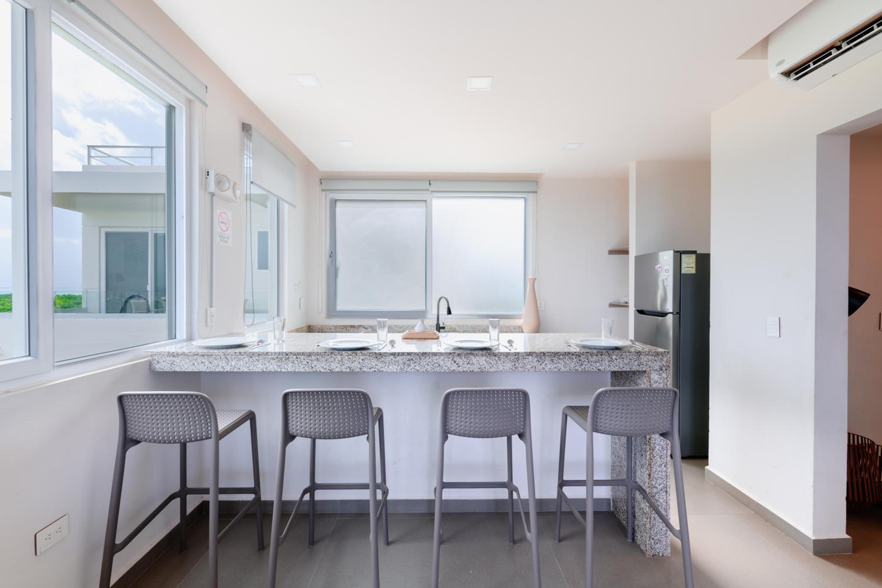Studio With Sea View - Photo 15