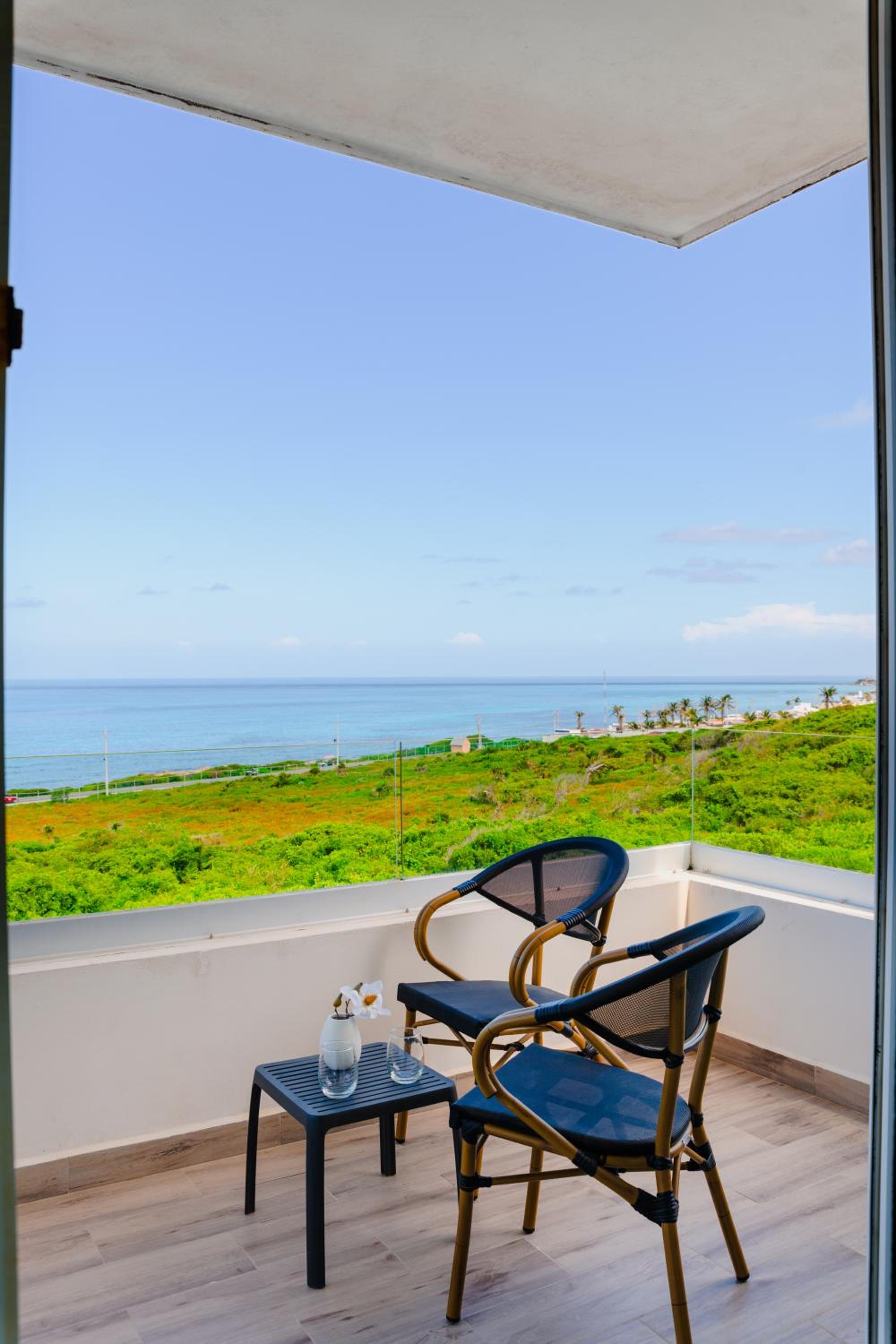 Studio With Sea View - Photo 18