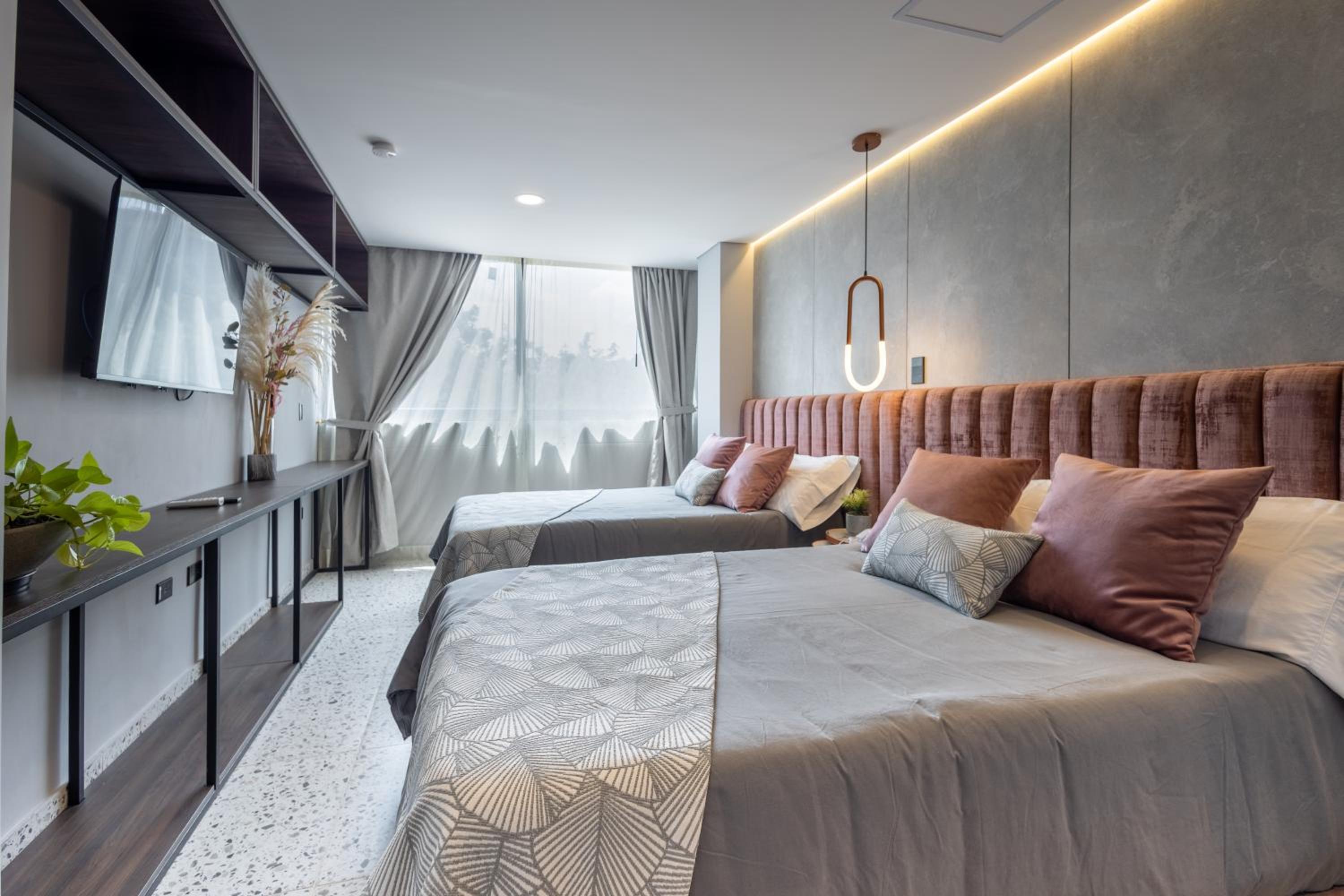 Standard Twin Room