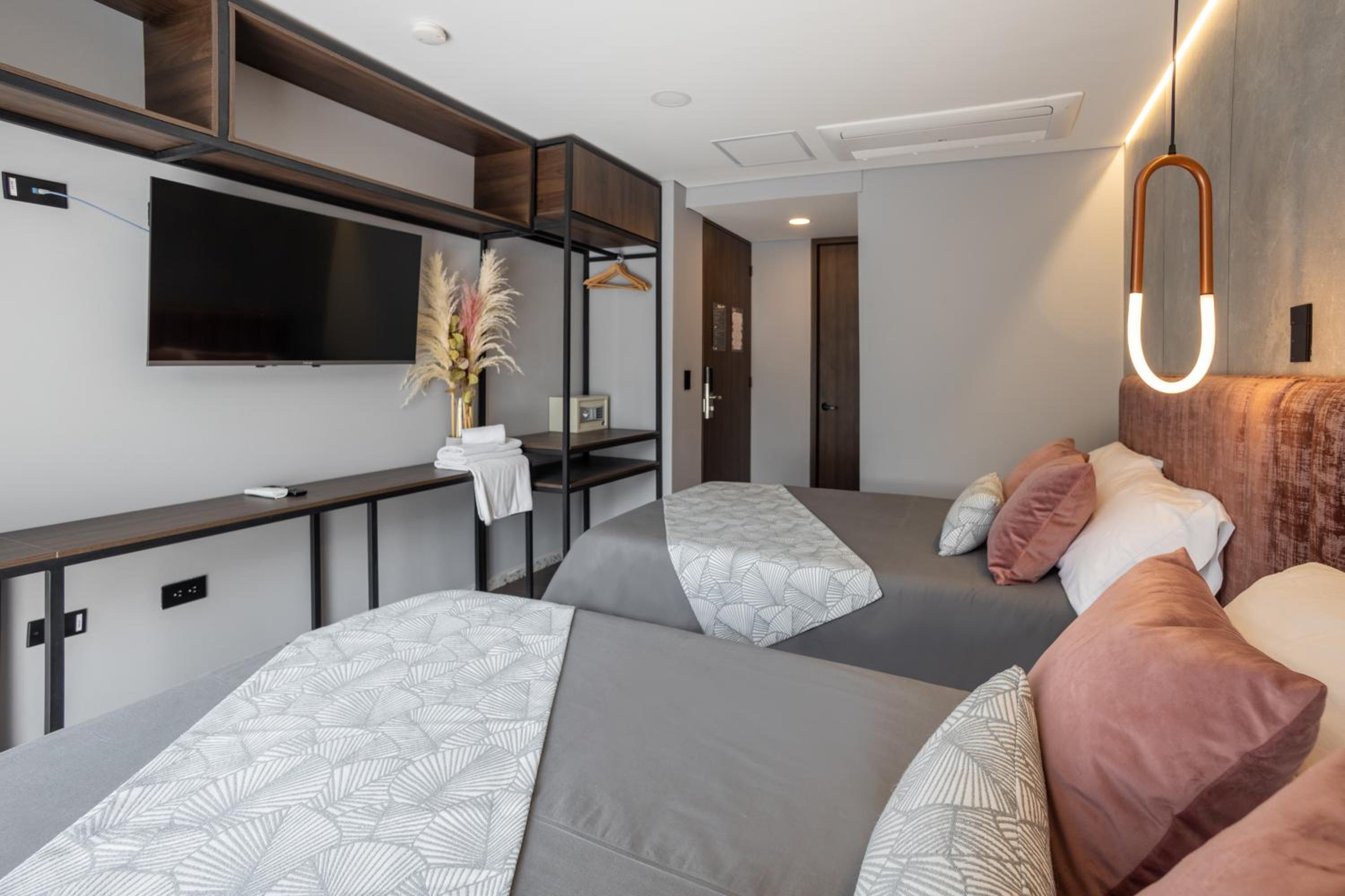 Superior Twin Room photo 1
