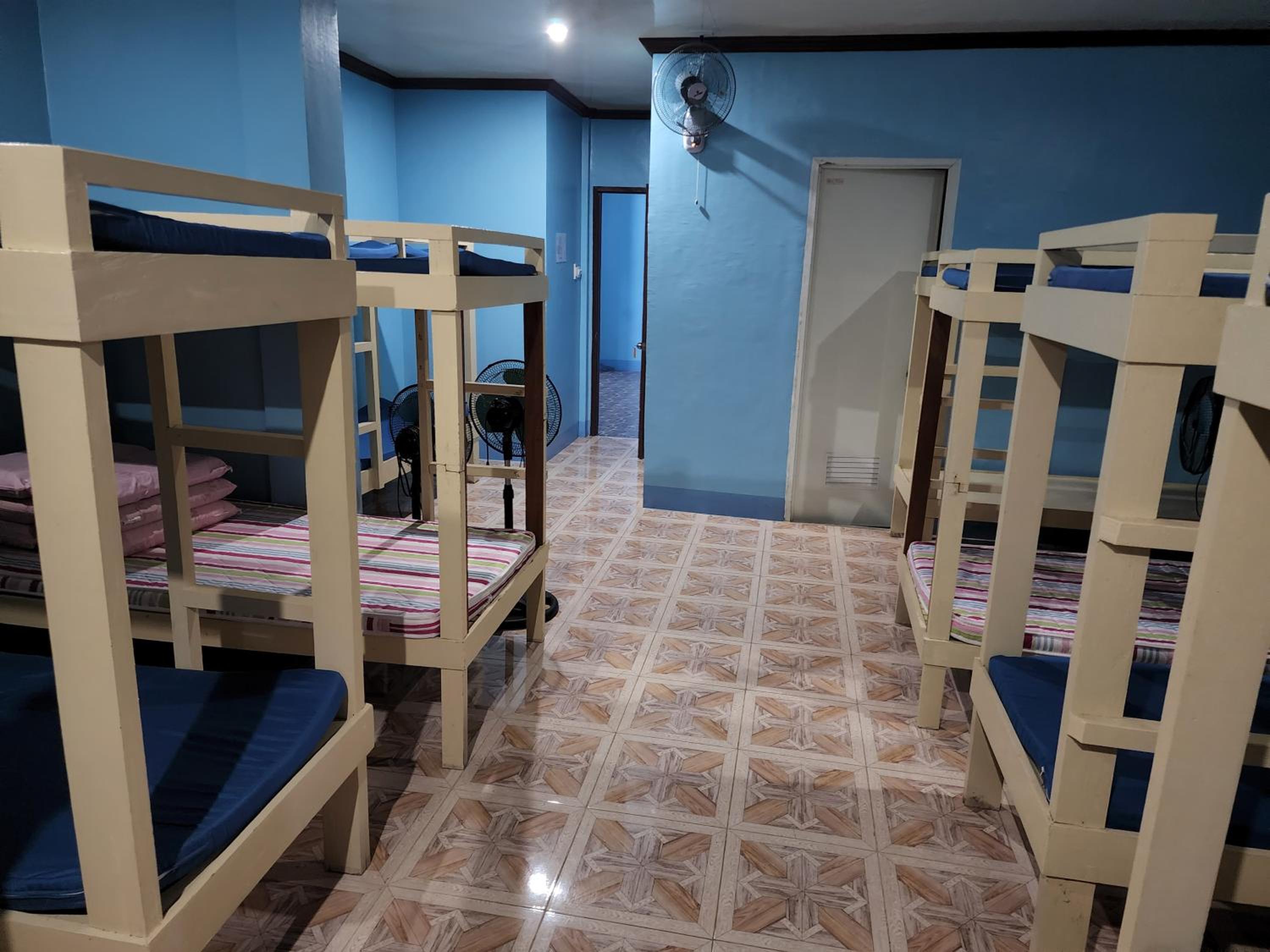 Mixed Dormitory Room photo 2