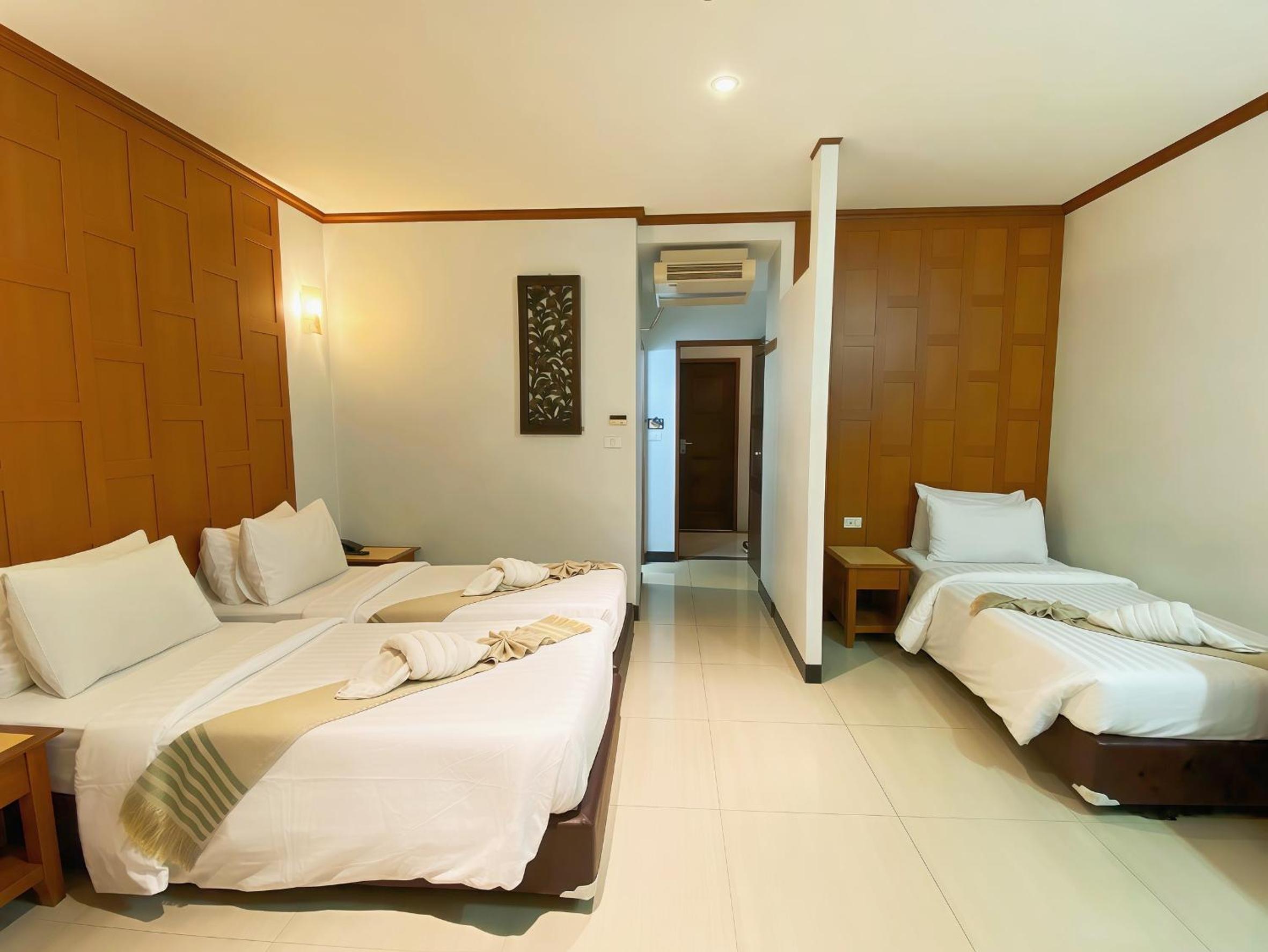 Superior Triple Room