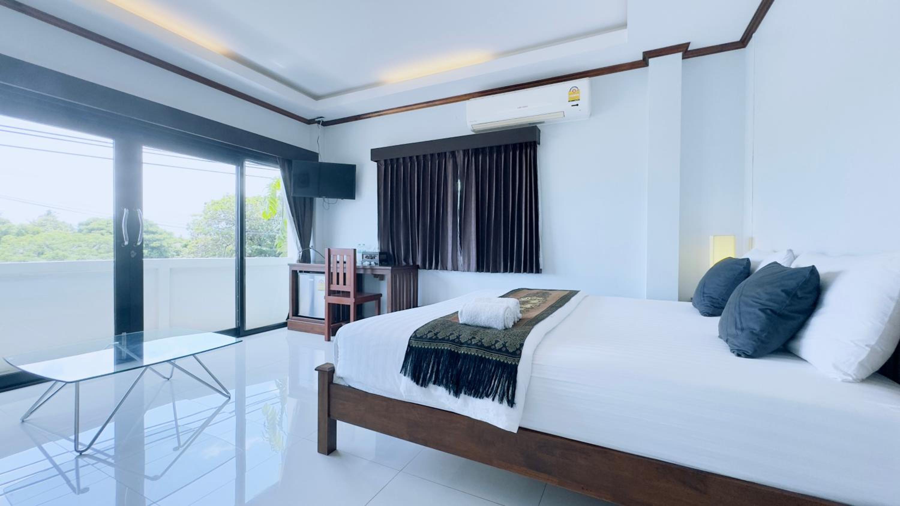 King Room with Balcony