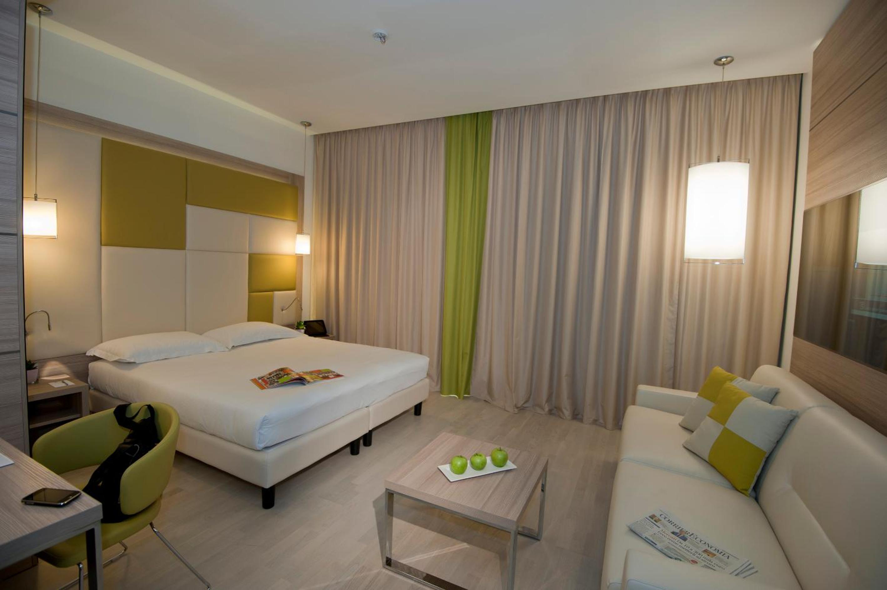 Double Room - Photo 2