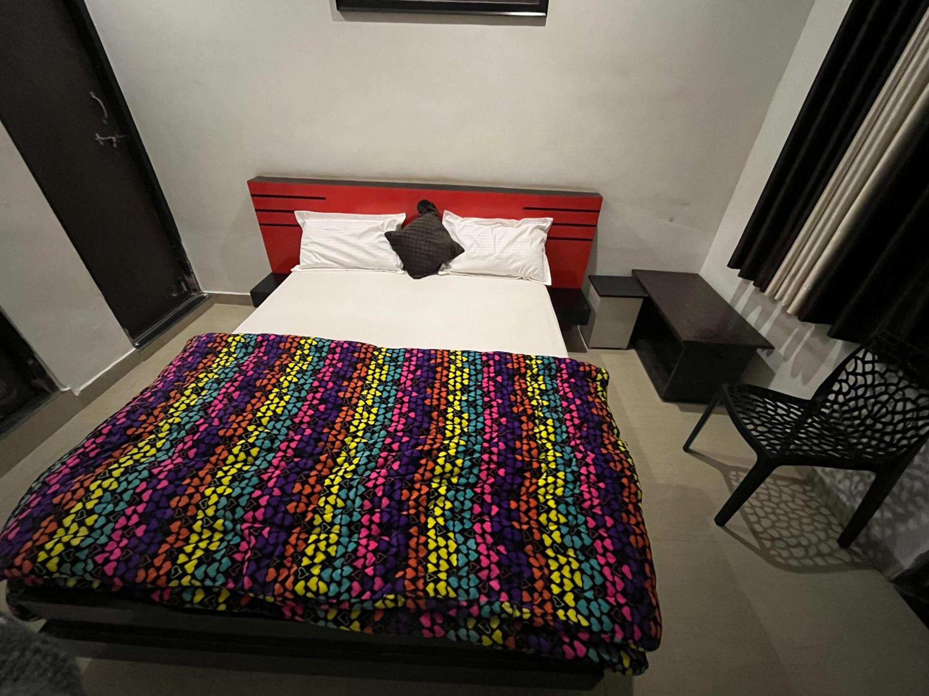 King Room with Balcony photo 1