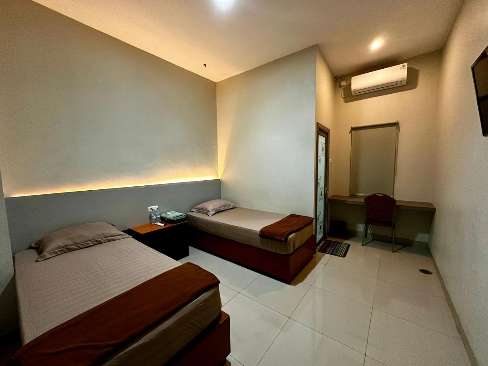 Standard Twin Room photo 1