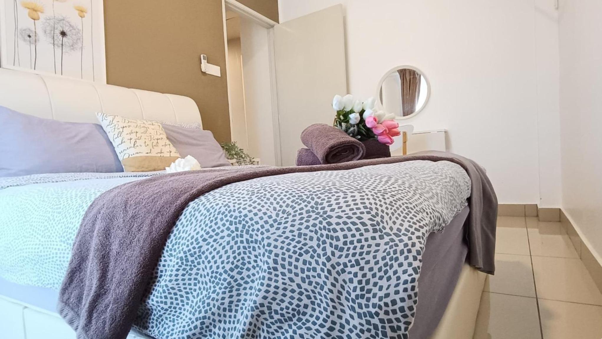 Two-Bedroom Apartment with City View photo 1
