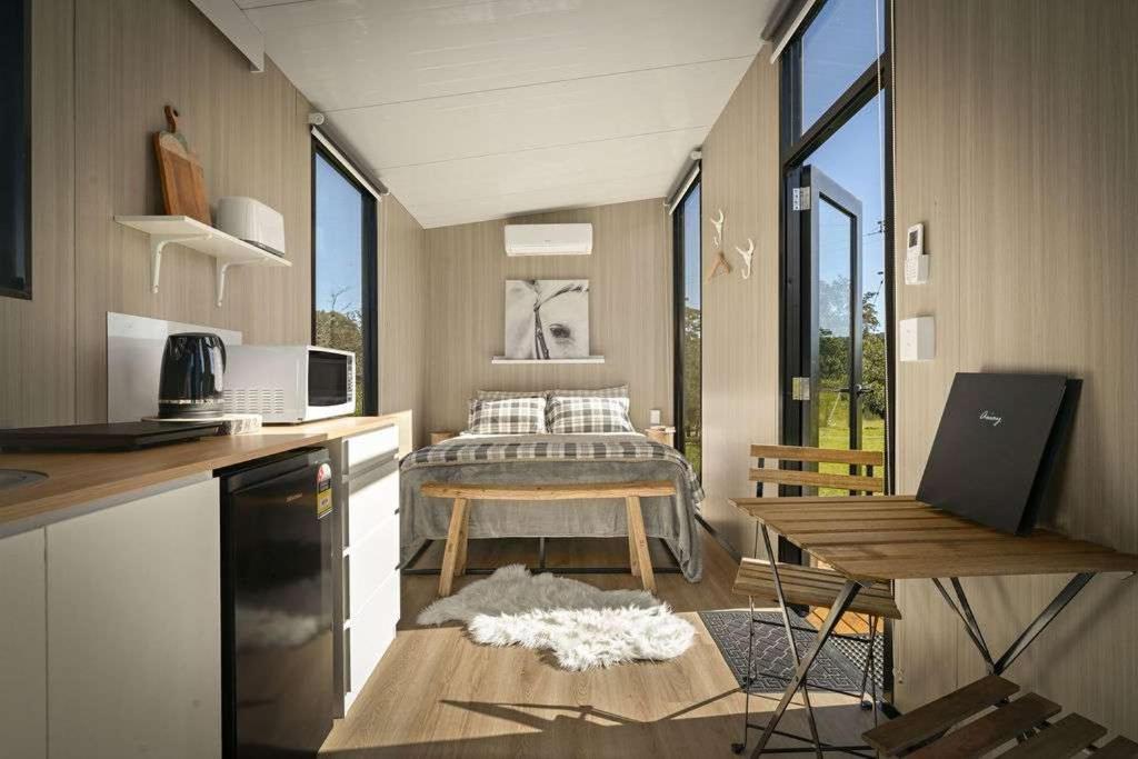 Mobile Home photo 1