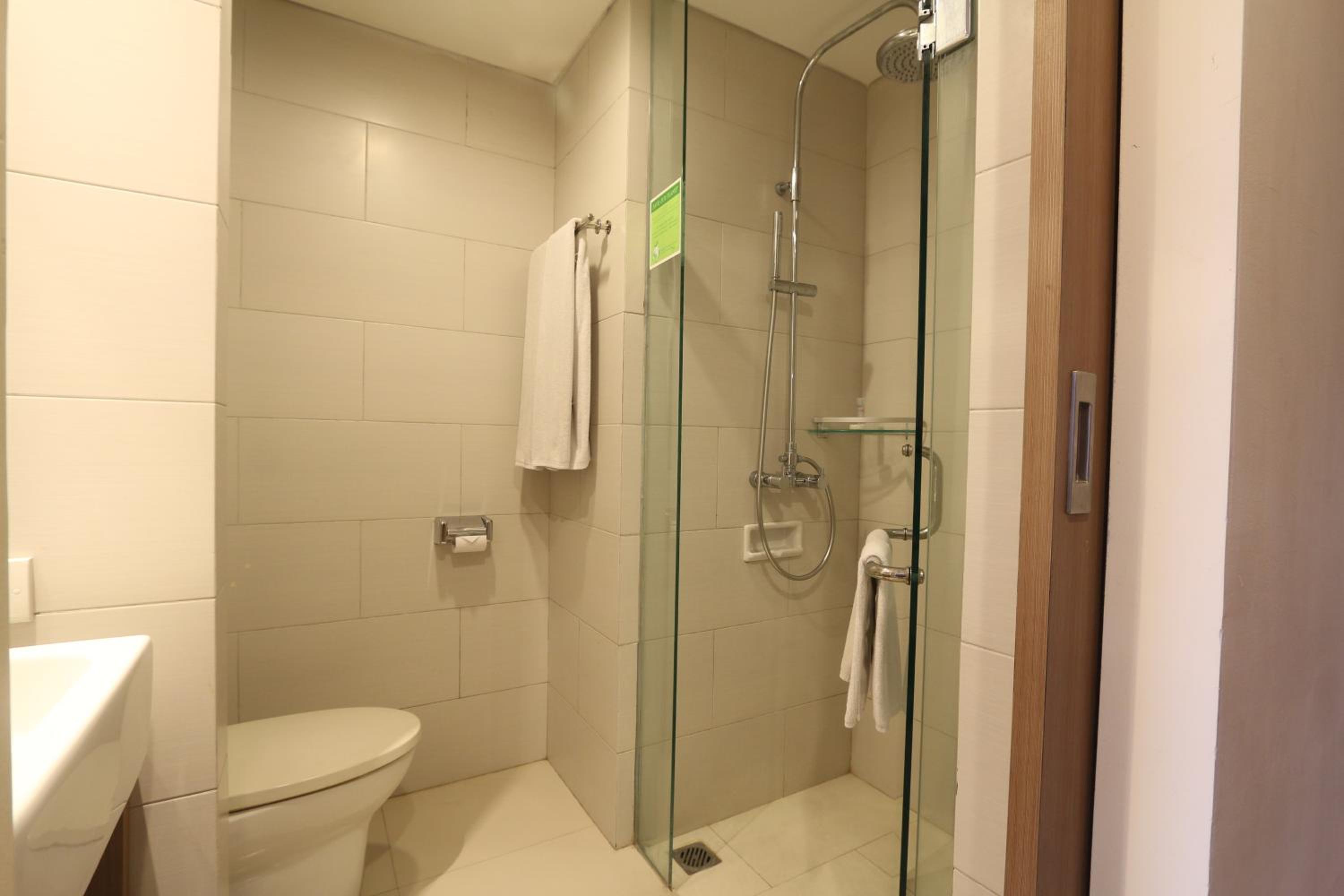 Deluxe Premier Room, Twin Bed with City View photo 3