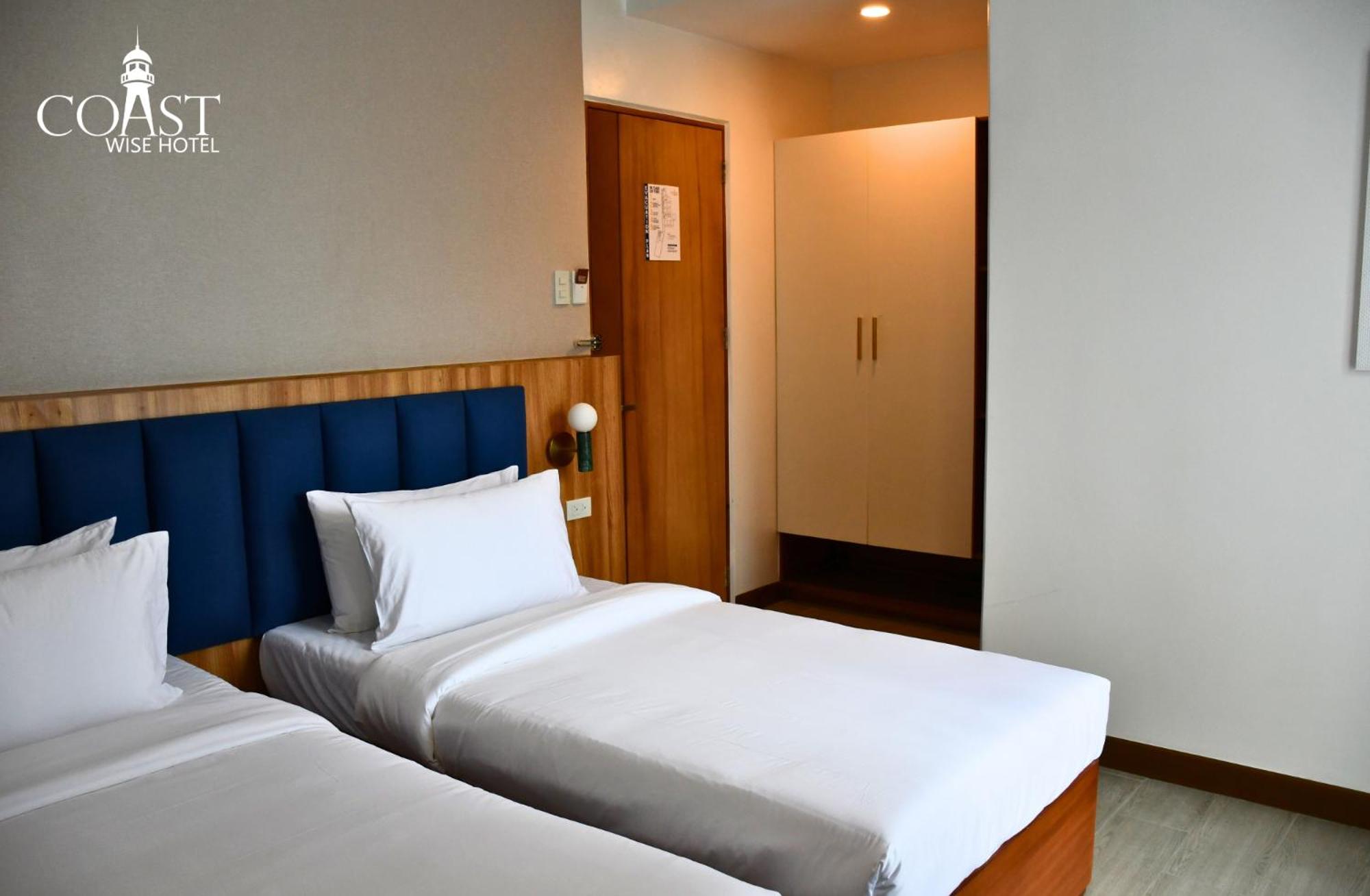 Deluxe Room - Photo 2